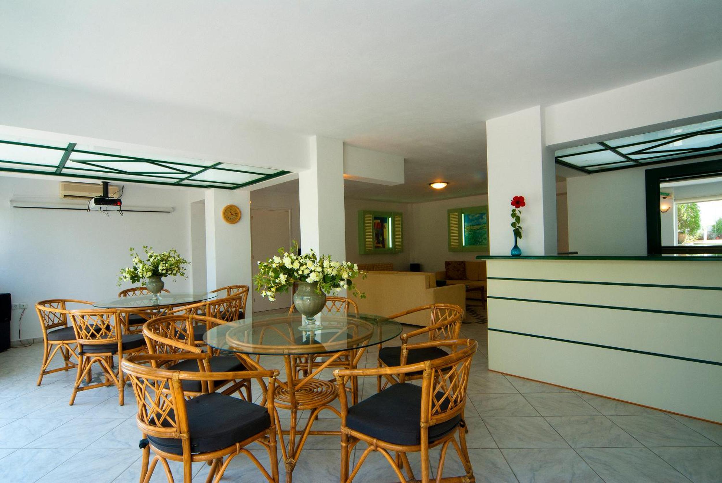 Cybele Apartments