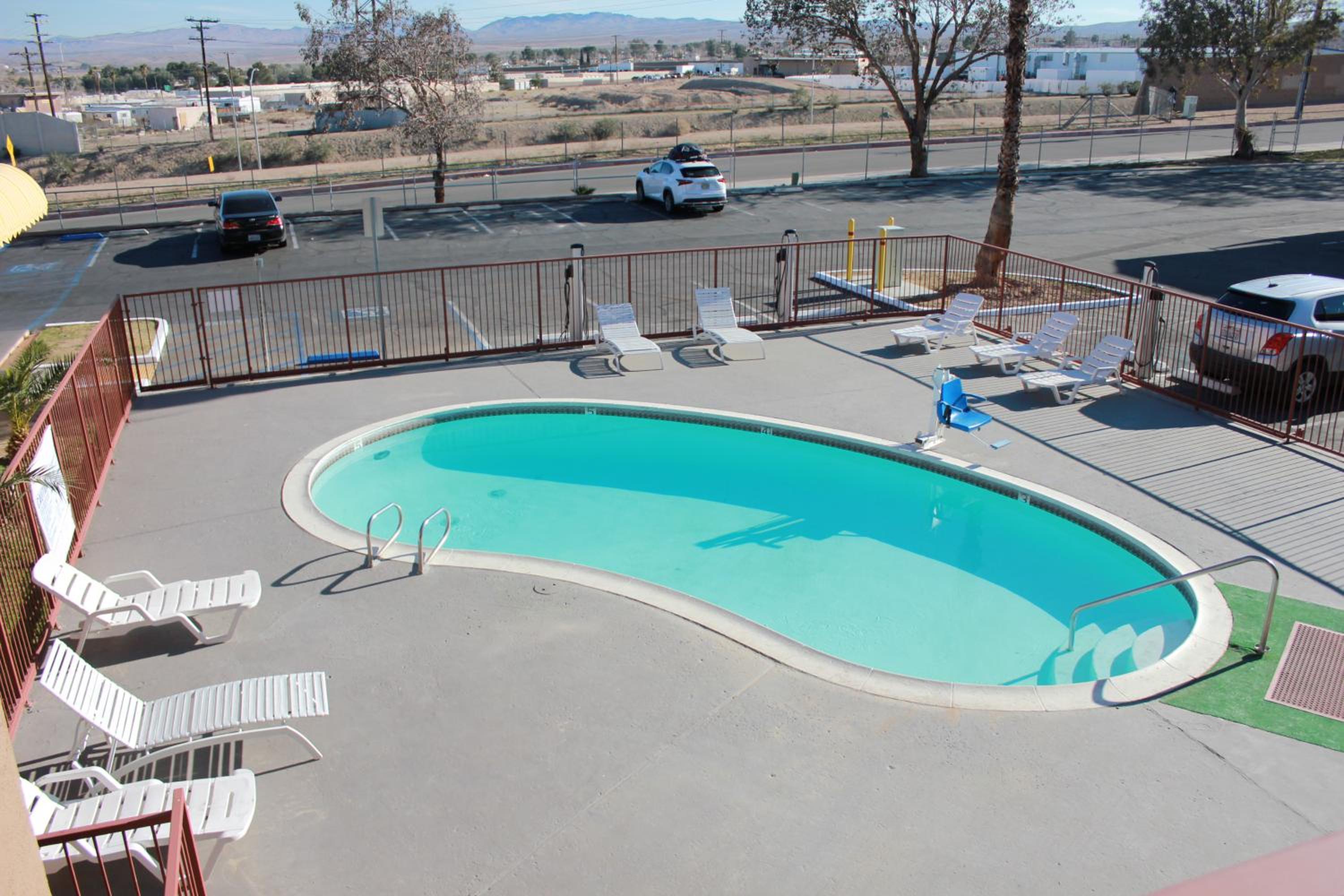 Barstow Vacations - Days Inn by Wyndham Barstow - Property Image 6