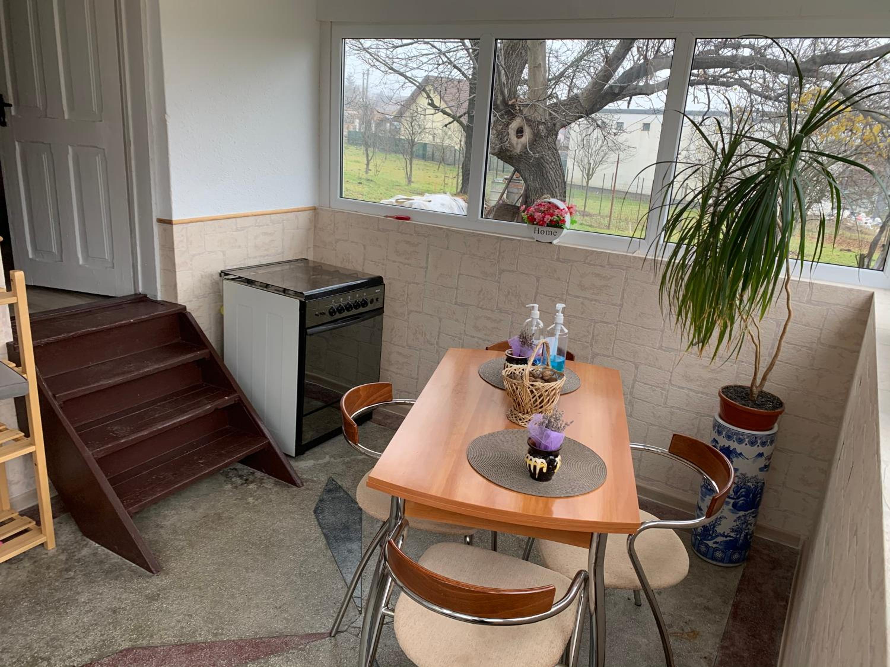 Casa rurală cu livadă LavAndra