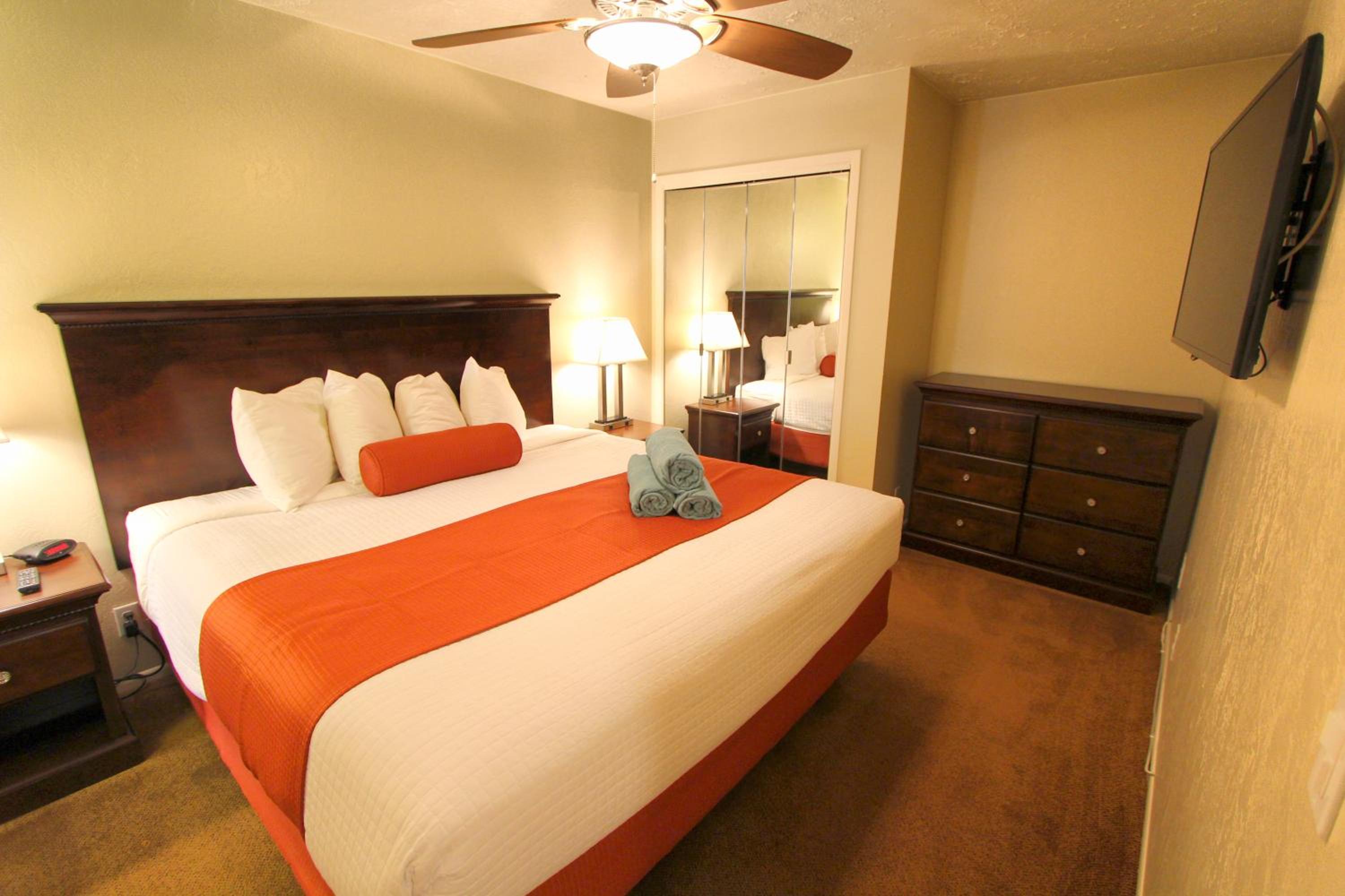 Villas at Southgate, photo 8
