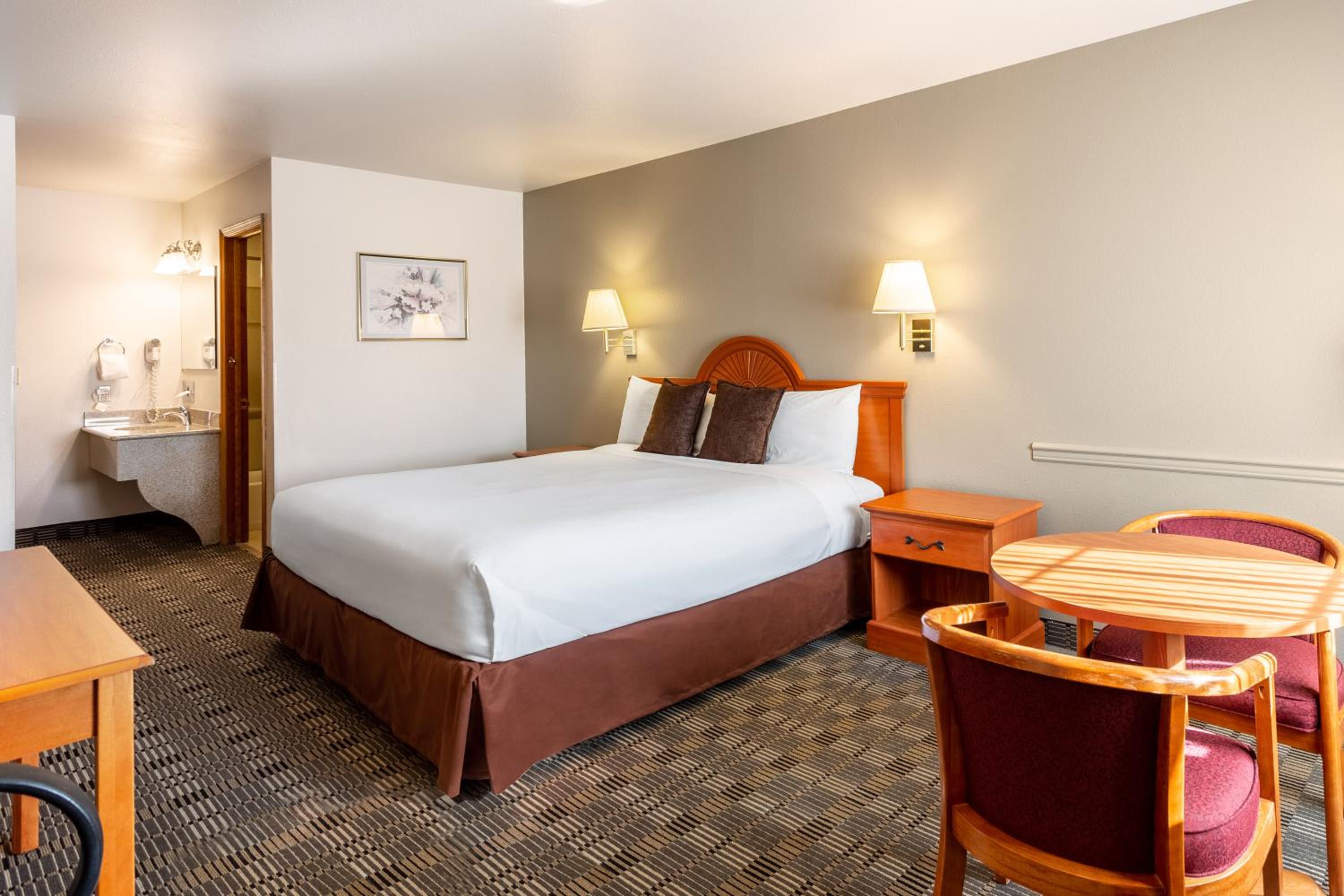 Americas Best Value Inn Burns