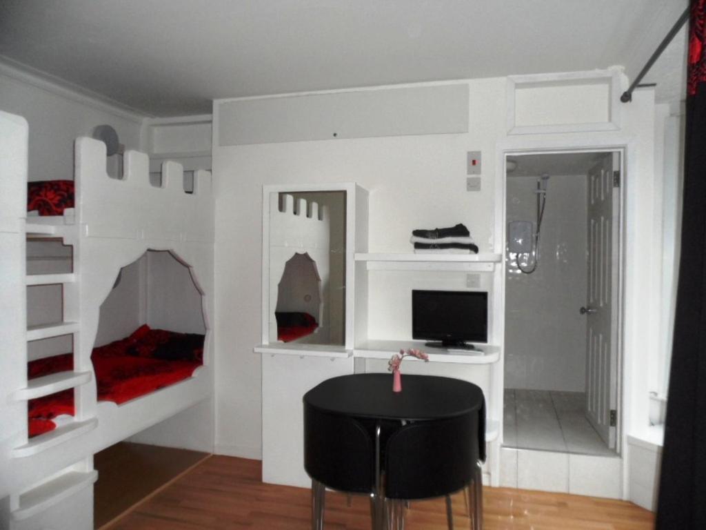 Photo 48