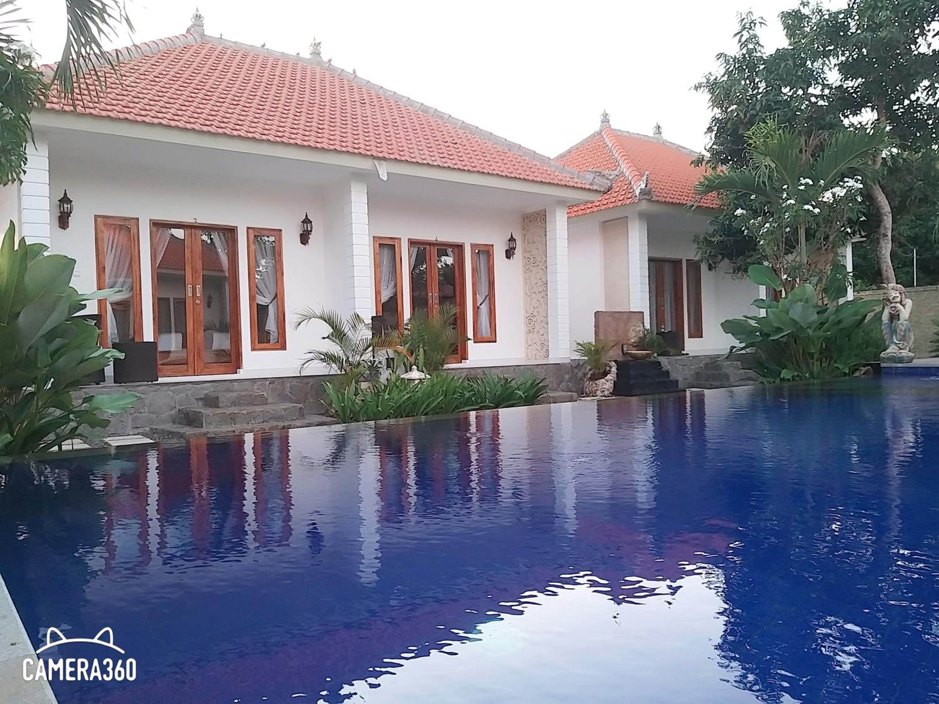 Adi Abian Villa view 3