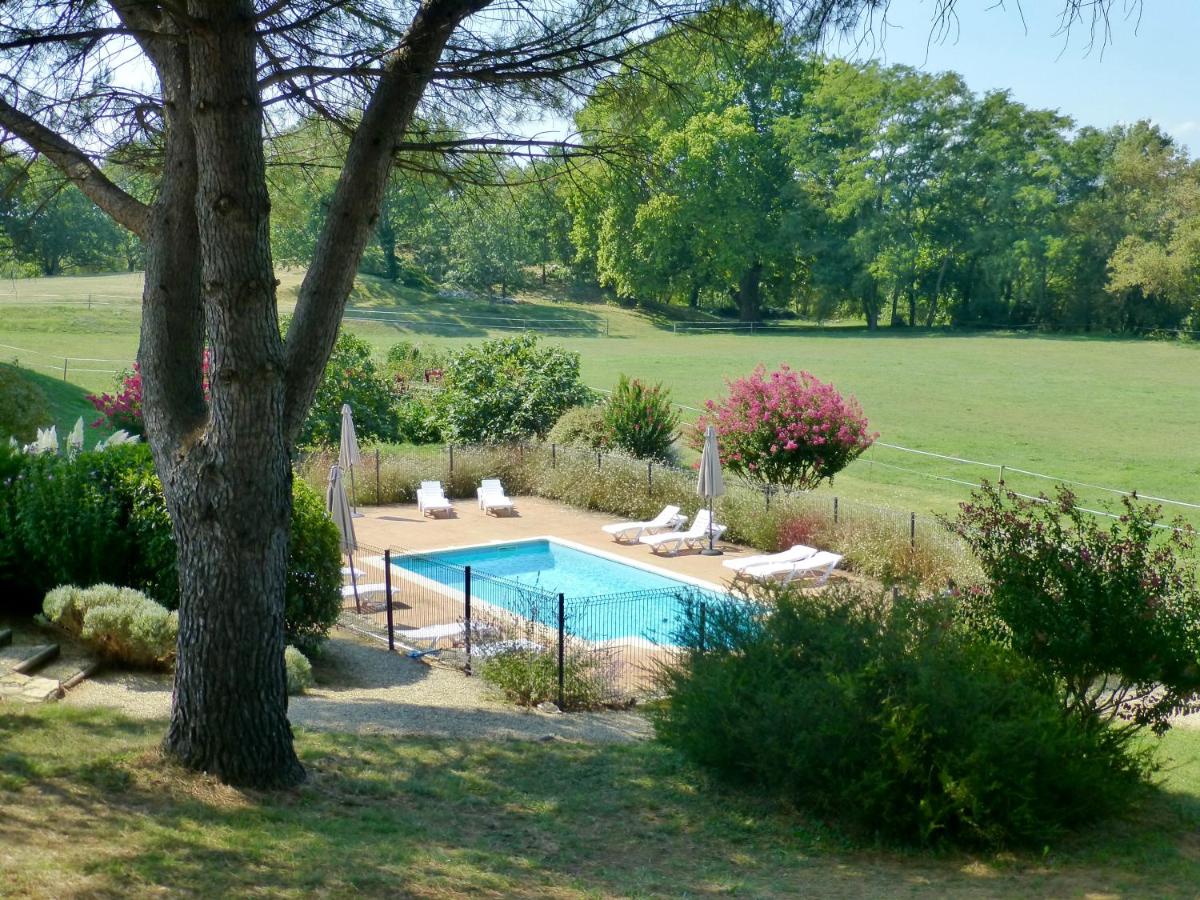 Gîtes Château de la Selve view 2