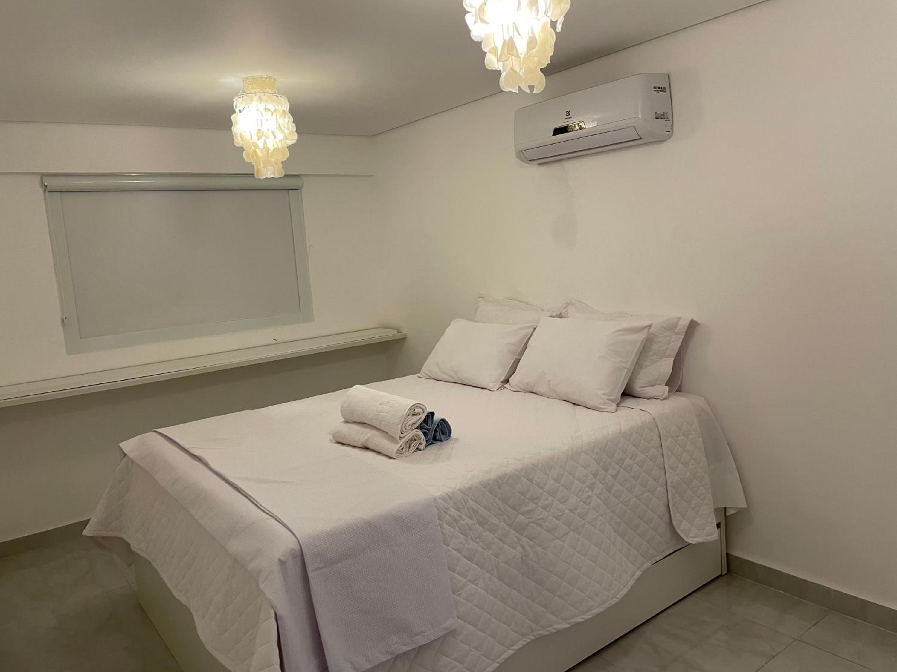 Apartamento com 2 quartos a 50 metros da praia