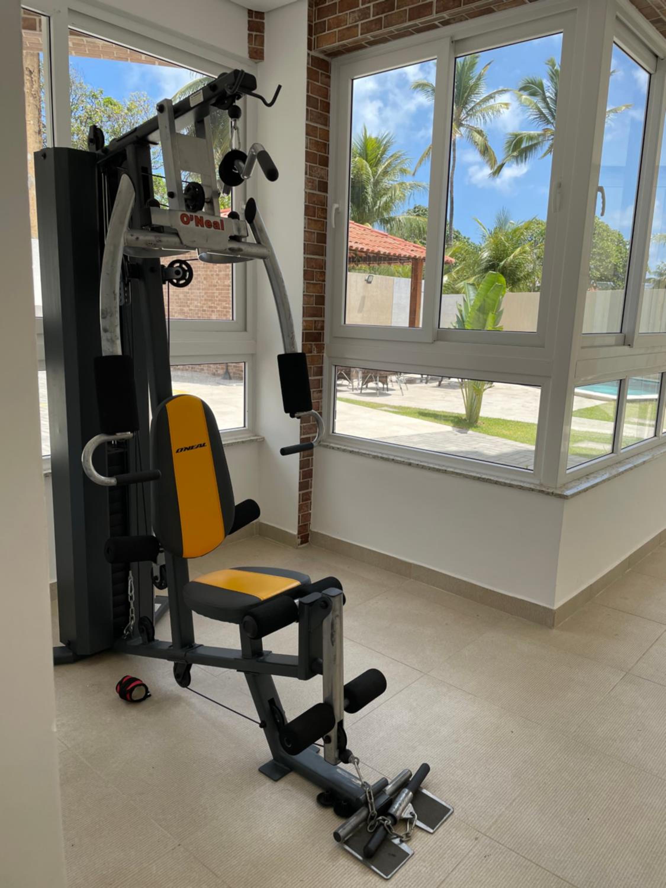 Apartamento com 2 quartos a 50 metros da praia