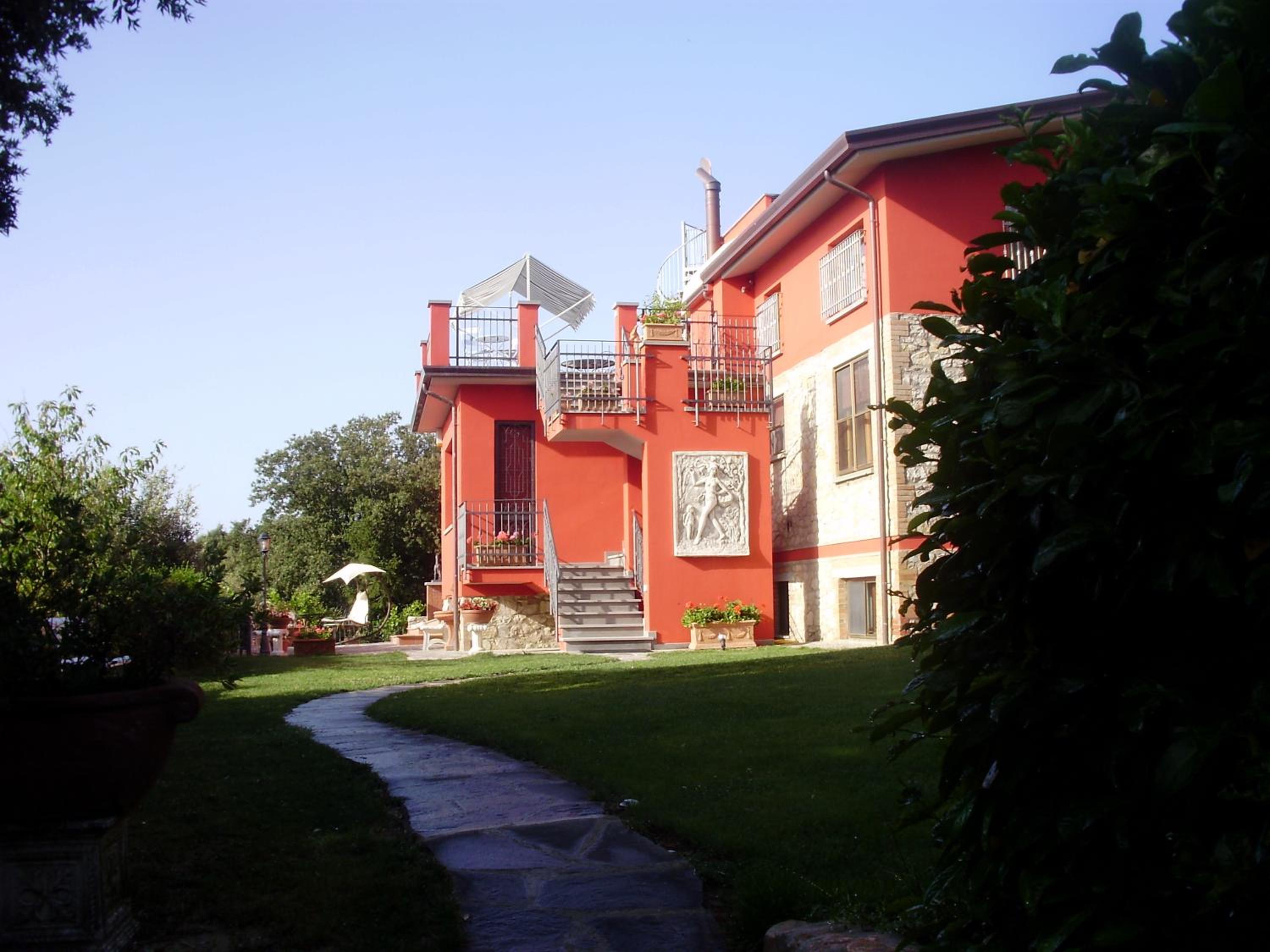 Photo 57