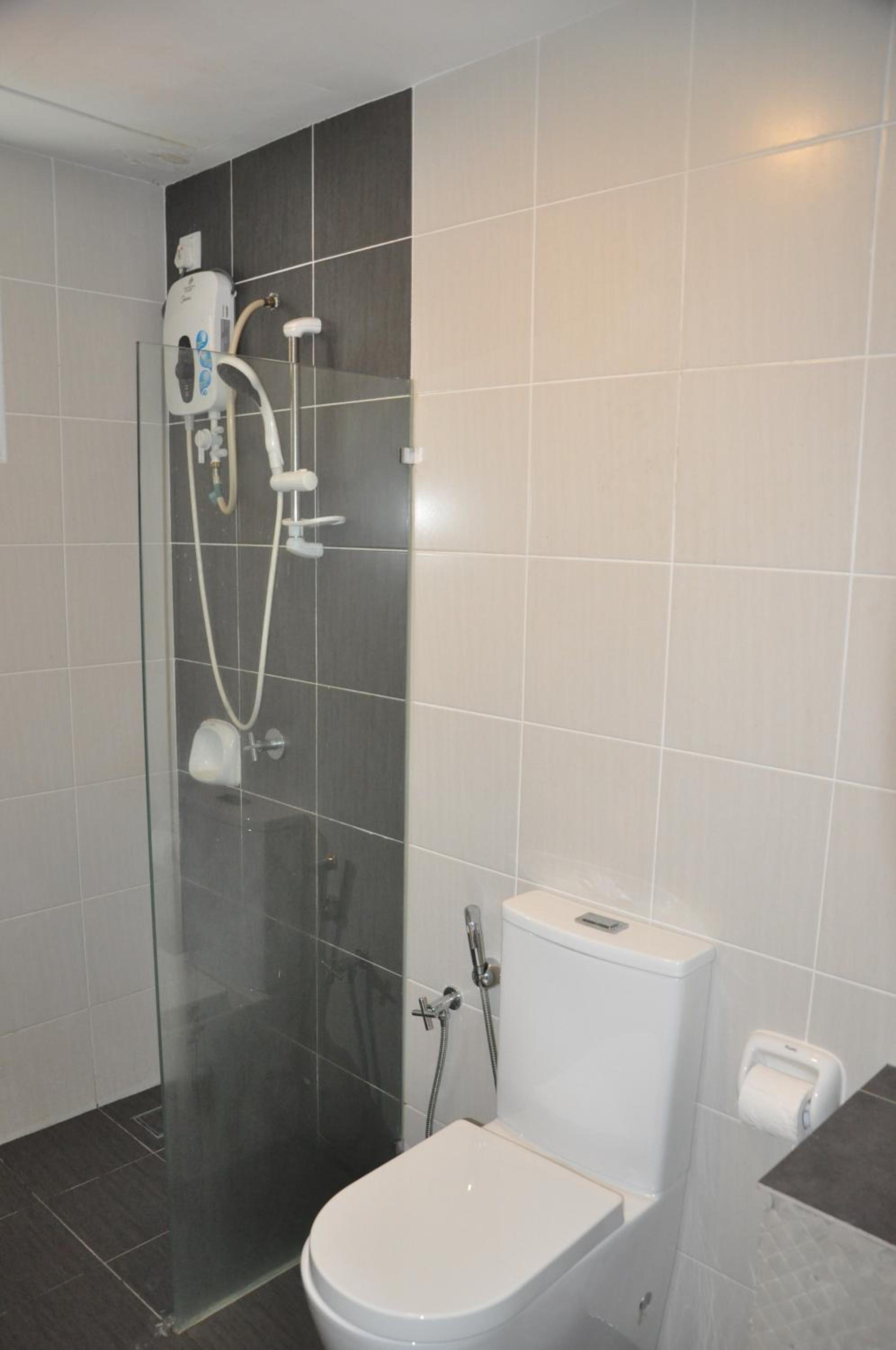SYAHMI HOMESTAY KOMPLEKS EVO SEK 9 PUSAT BANDAR BARU BANGI photo 4