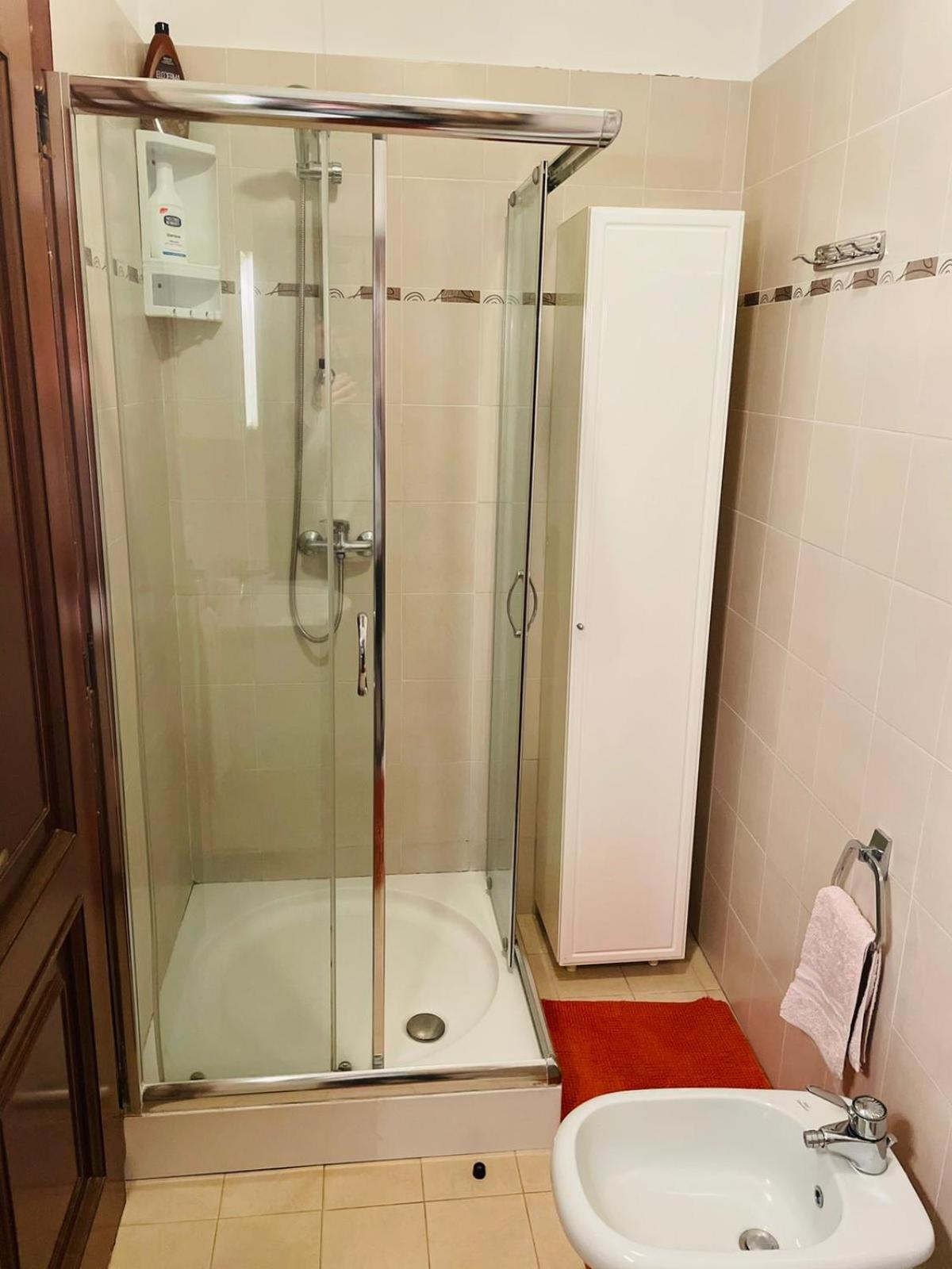 Somma Lombardo Vacations - Casa Dei fiori 2 - Property Image 9