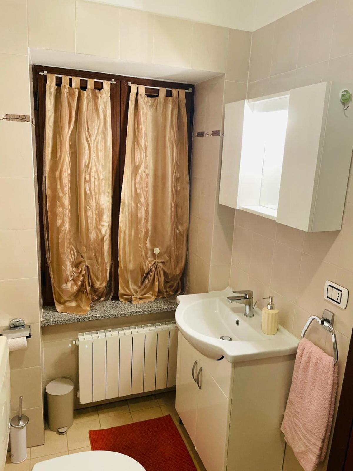 Somma Lombardo Vacations - Casa Dei fiori 2 - Property Image 7