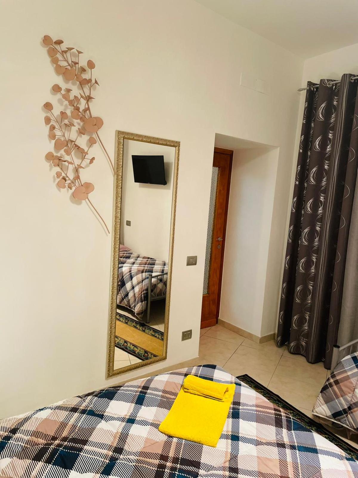 Somma Lombardo Vacations - Casa Dei Fiori 3 - Property Image 5