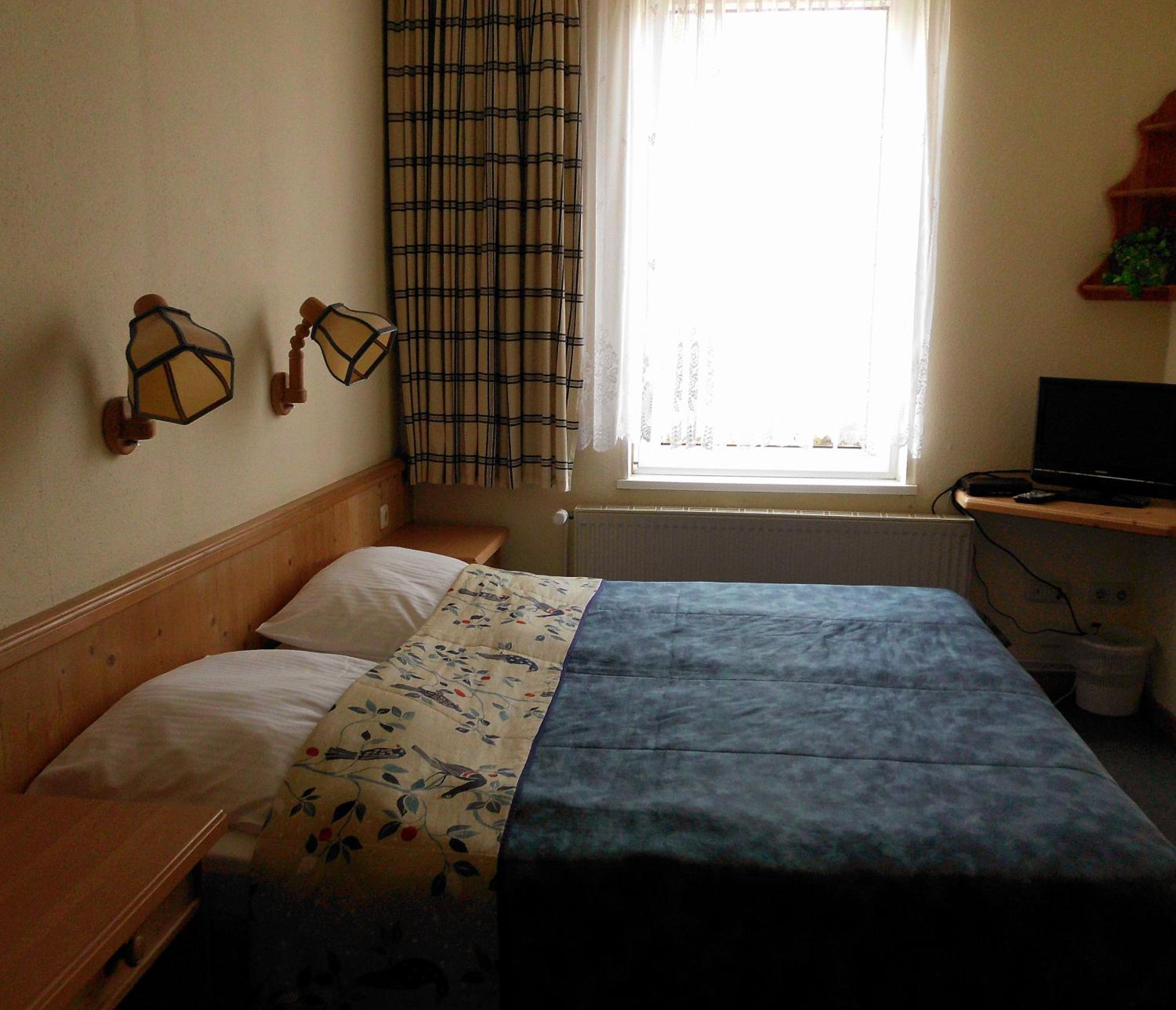 Photo 27