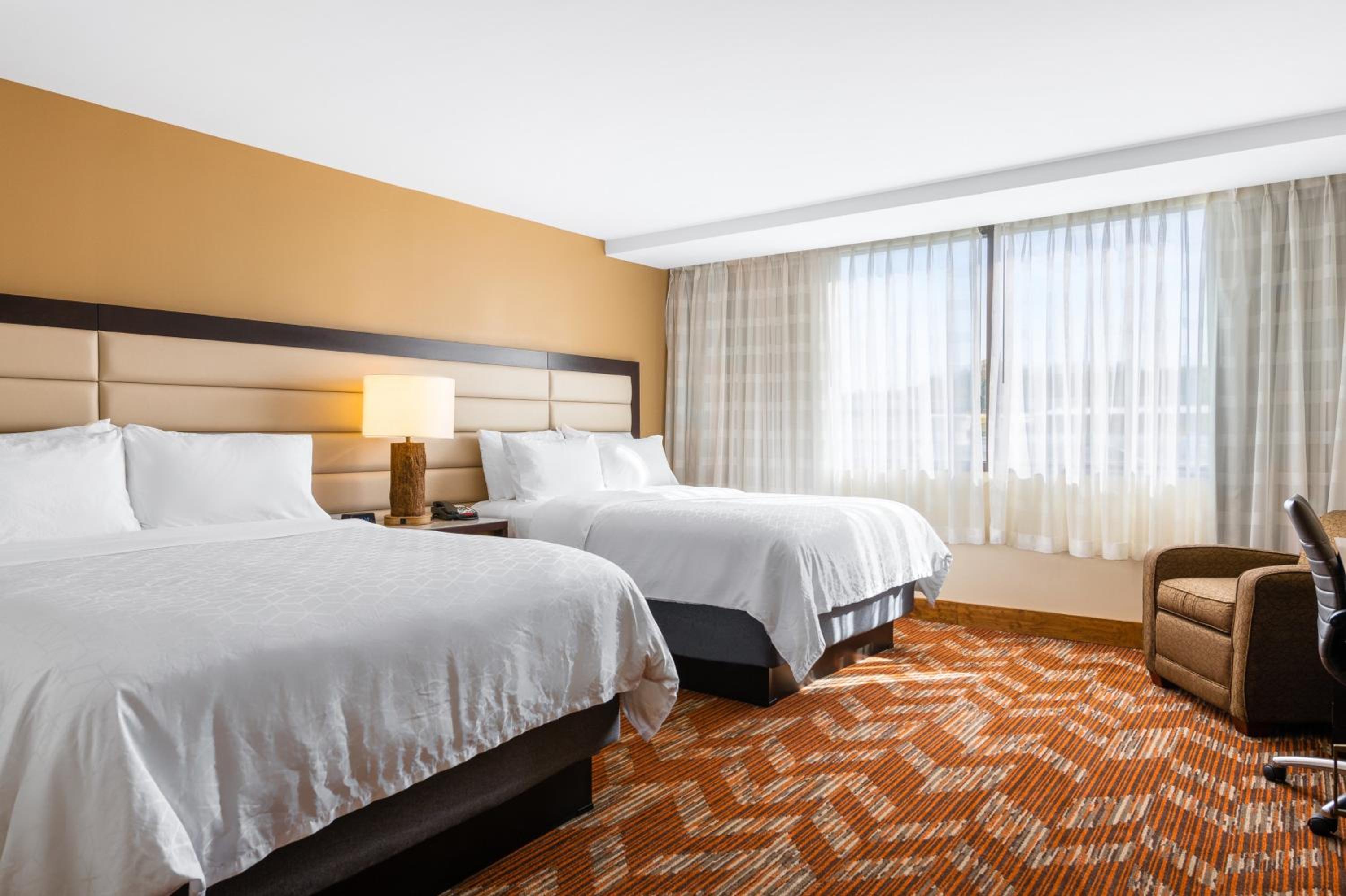 Doubletree By Hilton Greensboro Airport