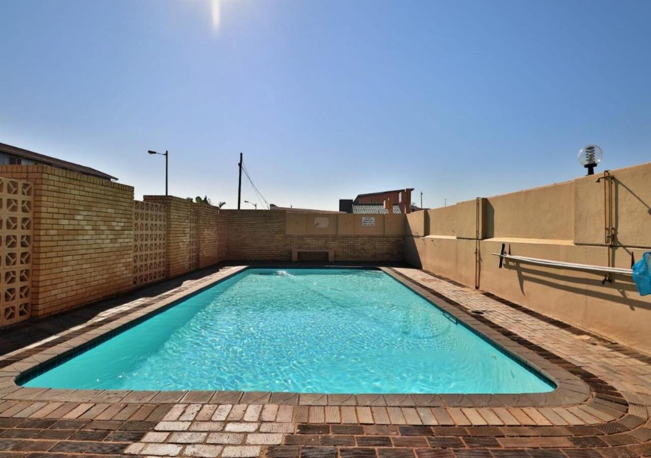 Sea Views at High Tide 1803 view 4