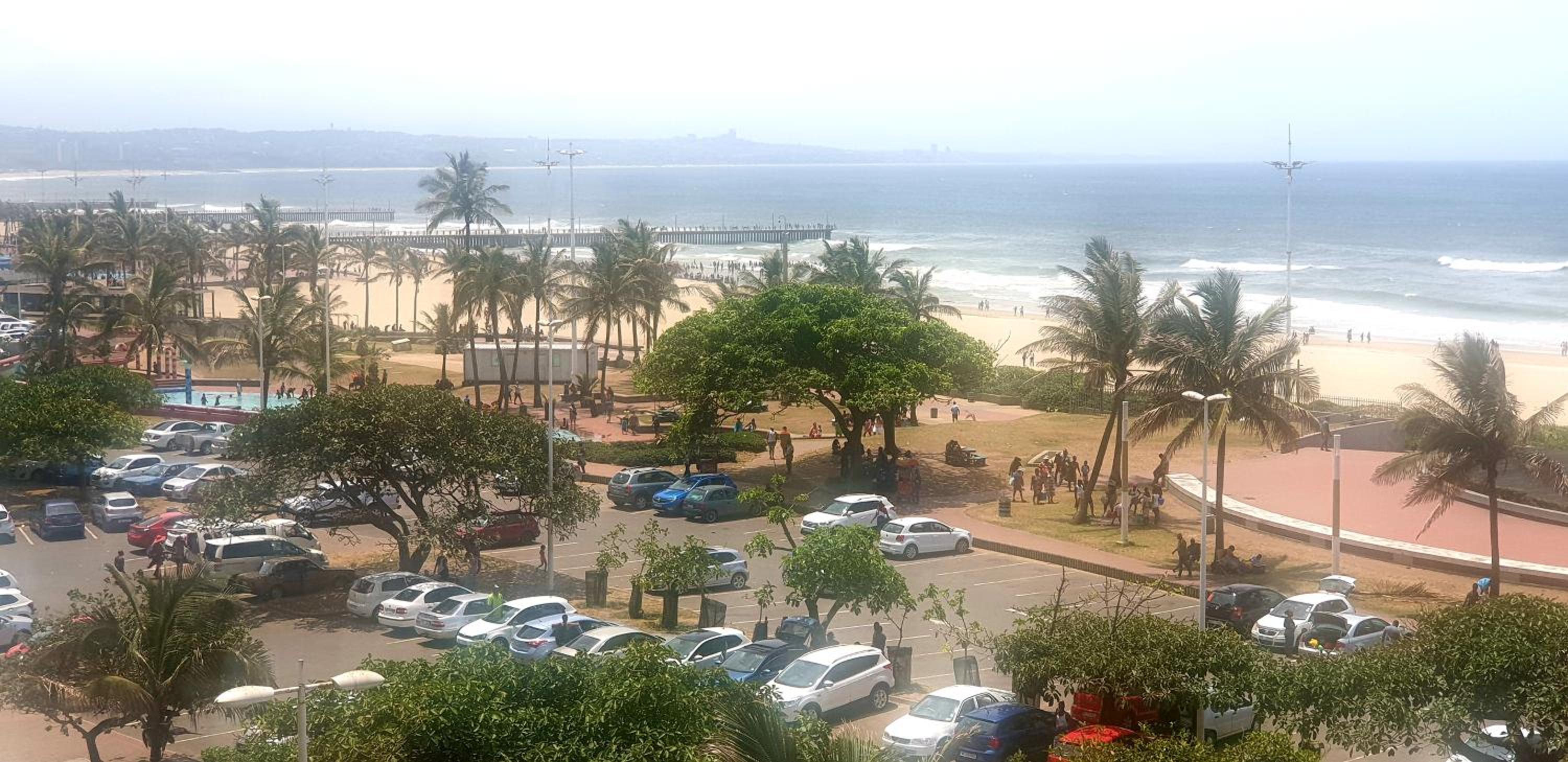 Durban Seaside Apartment view 3