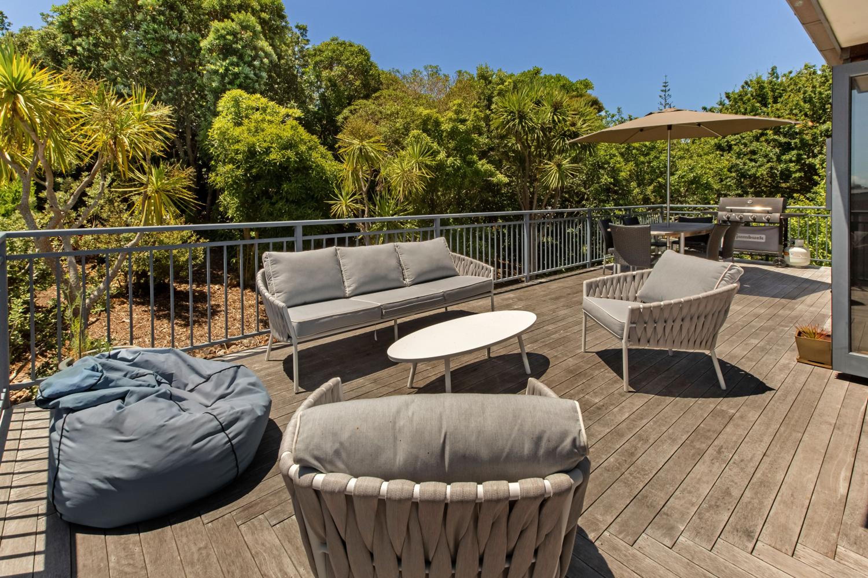 The Cove at Little O - Stay Waiheke view 2