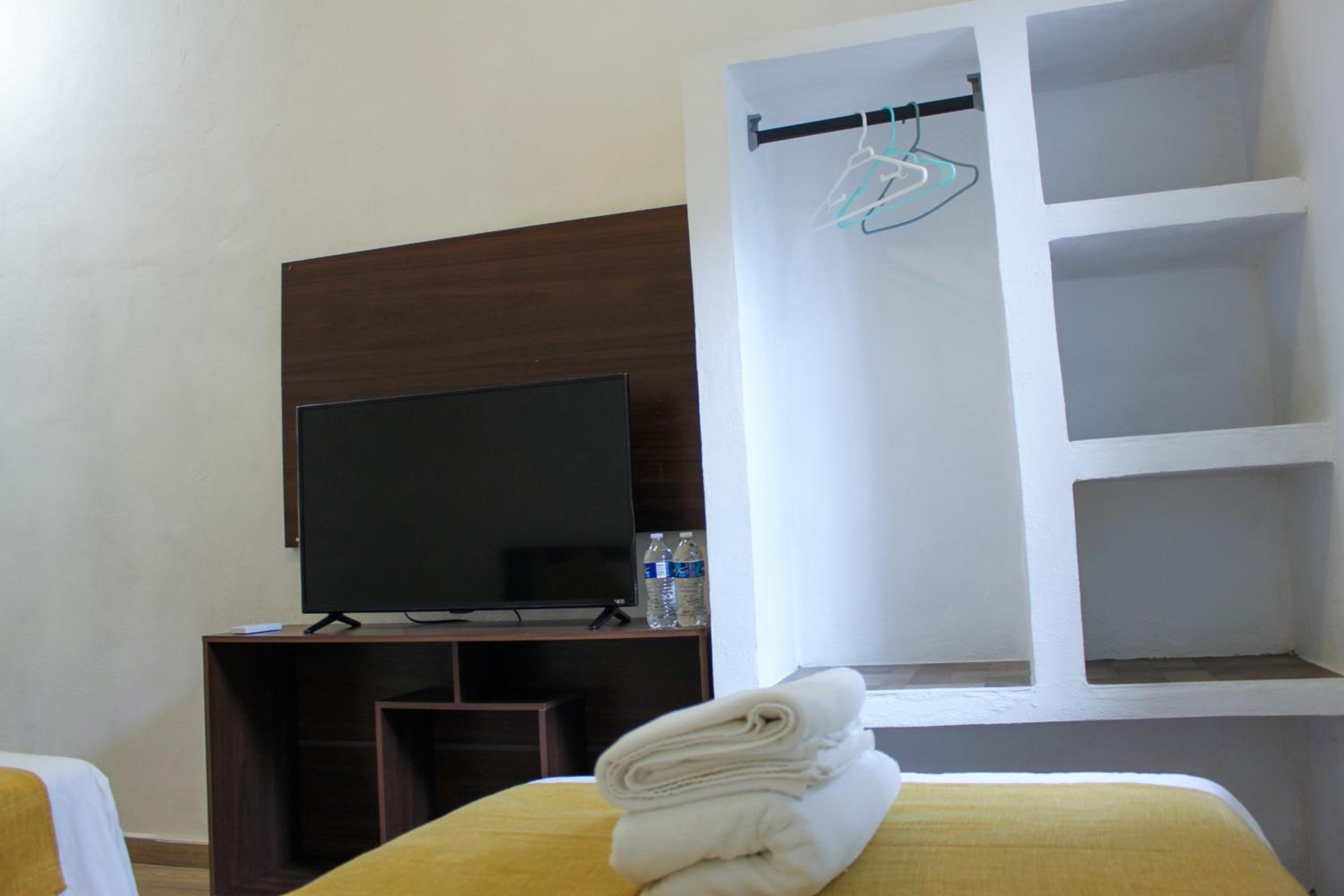 Rooms in Cancun Airport
