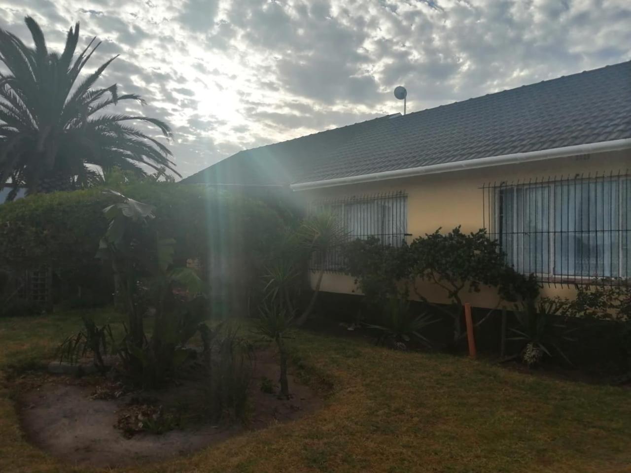 Spacious 1bed + braai 13km to Paternoster beach view 3