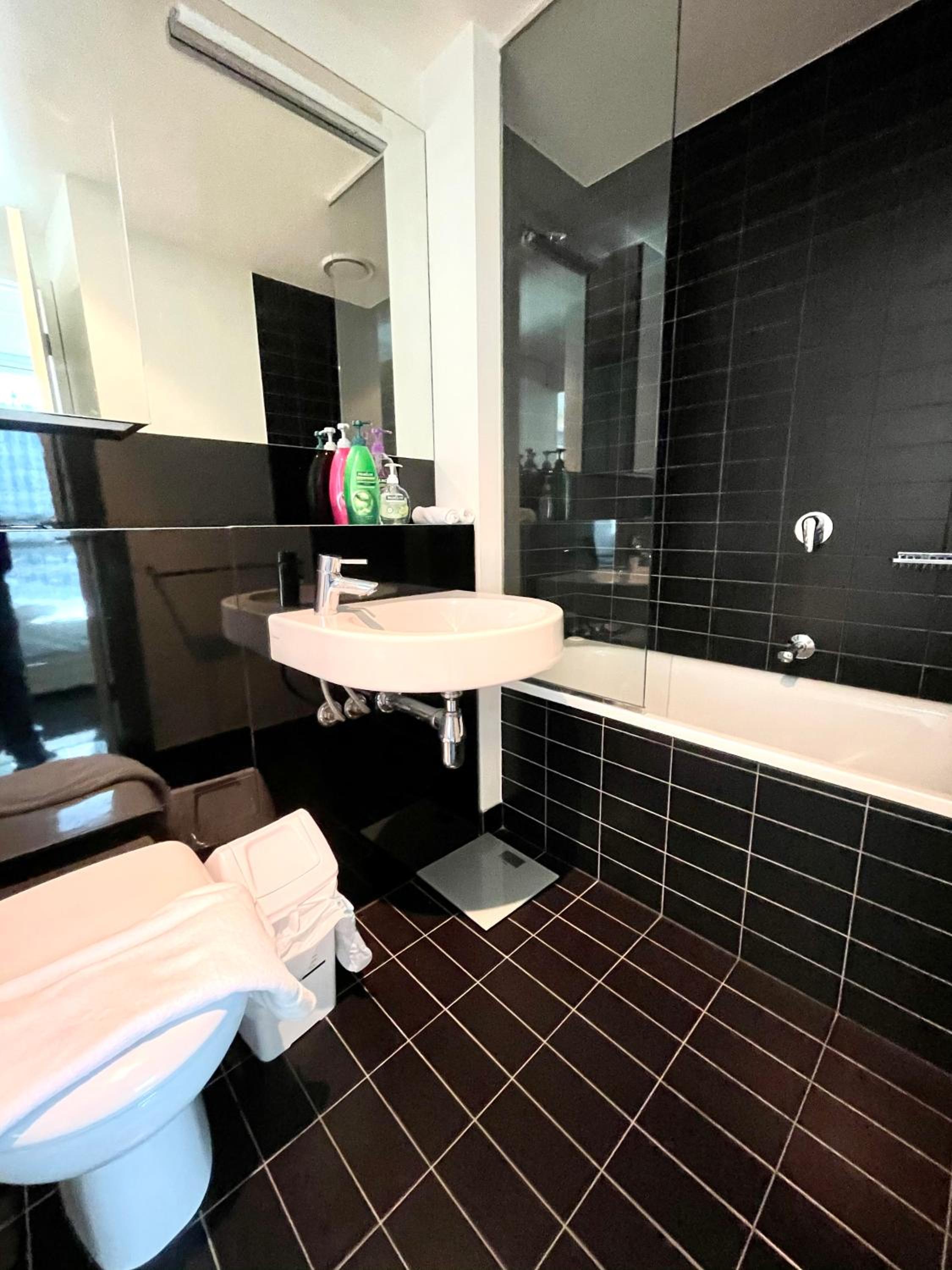 Readyset Apartments at Liberty