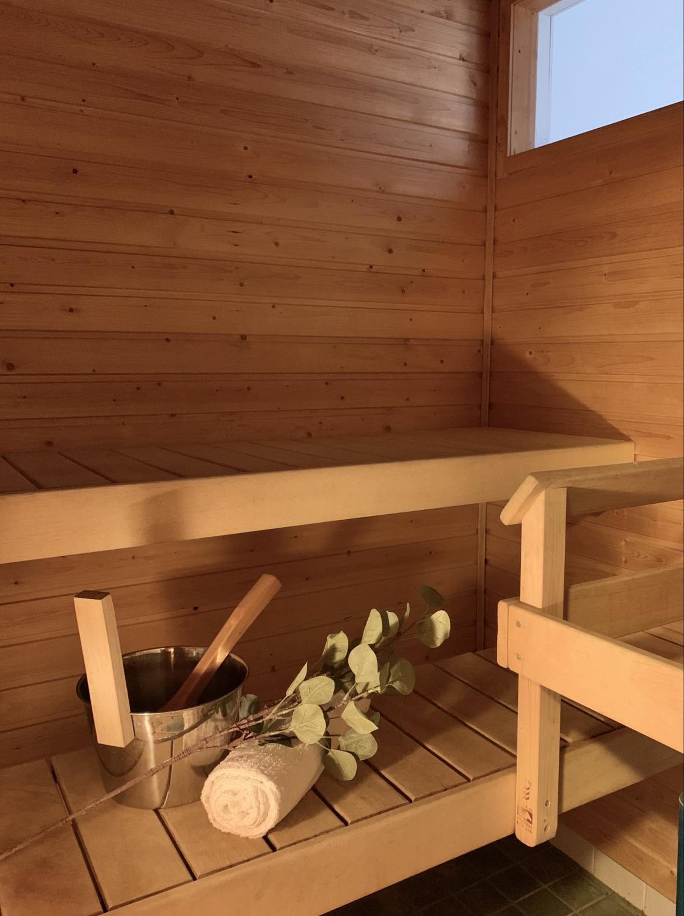 City Home Finland Tampella - City View, Own SAUNA, One Bedroom, Furnished Balcony and Great Location view 5