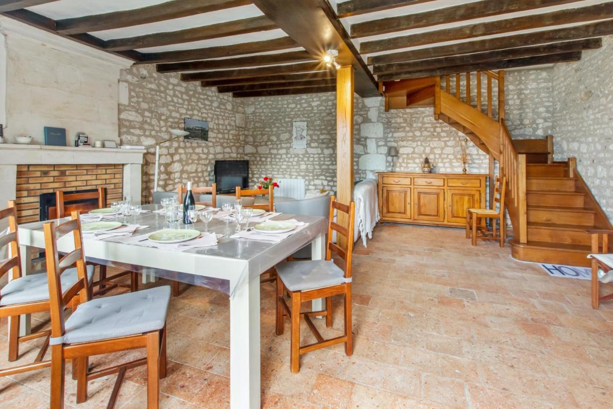Maison de 3 chambres avec jardin clos et wifi a Assay