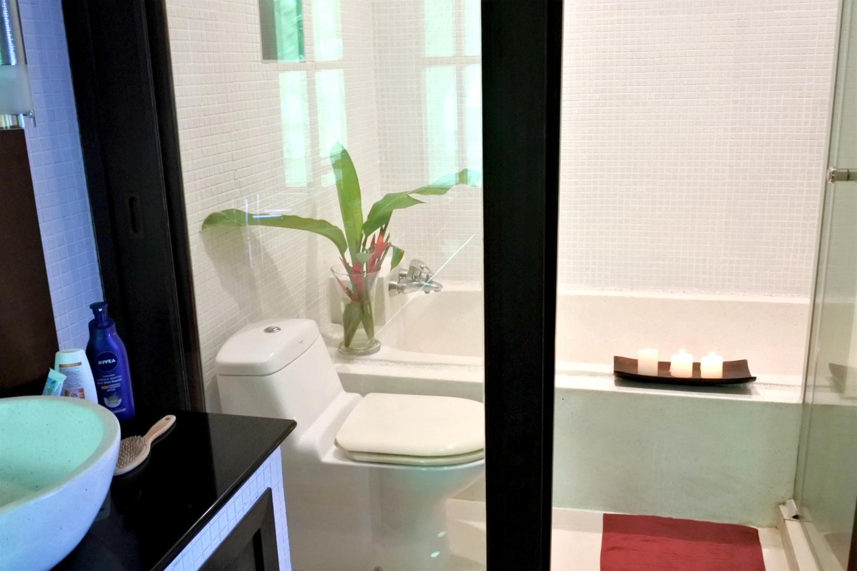 Luxurious Villa in Rawai with Private Pool