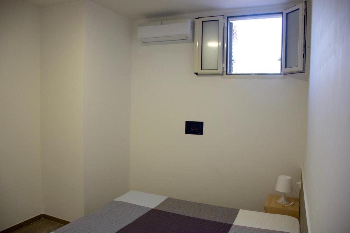 One bedroom appartement at Vieste 700 m away from the beach with furnished garden