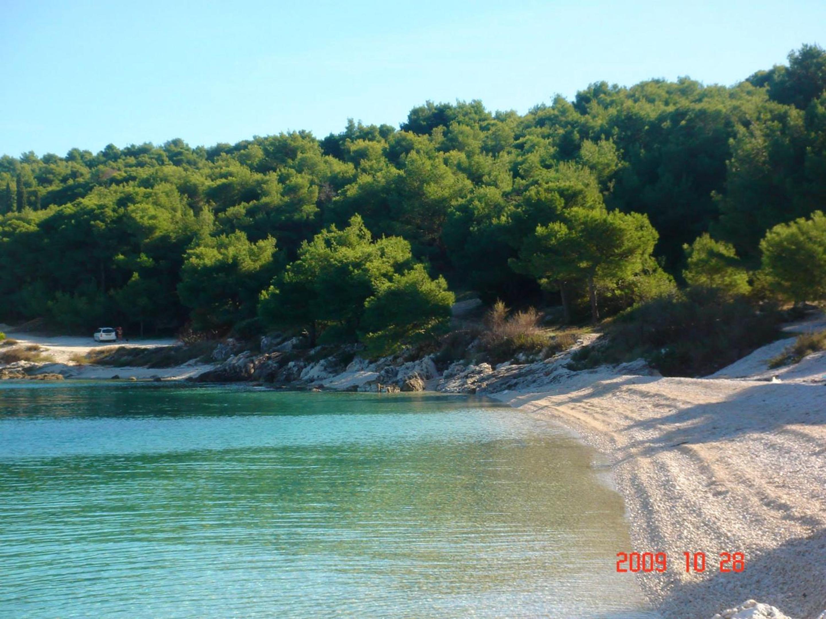 Charming Apartment in Slatine with Sea View – 45 m²