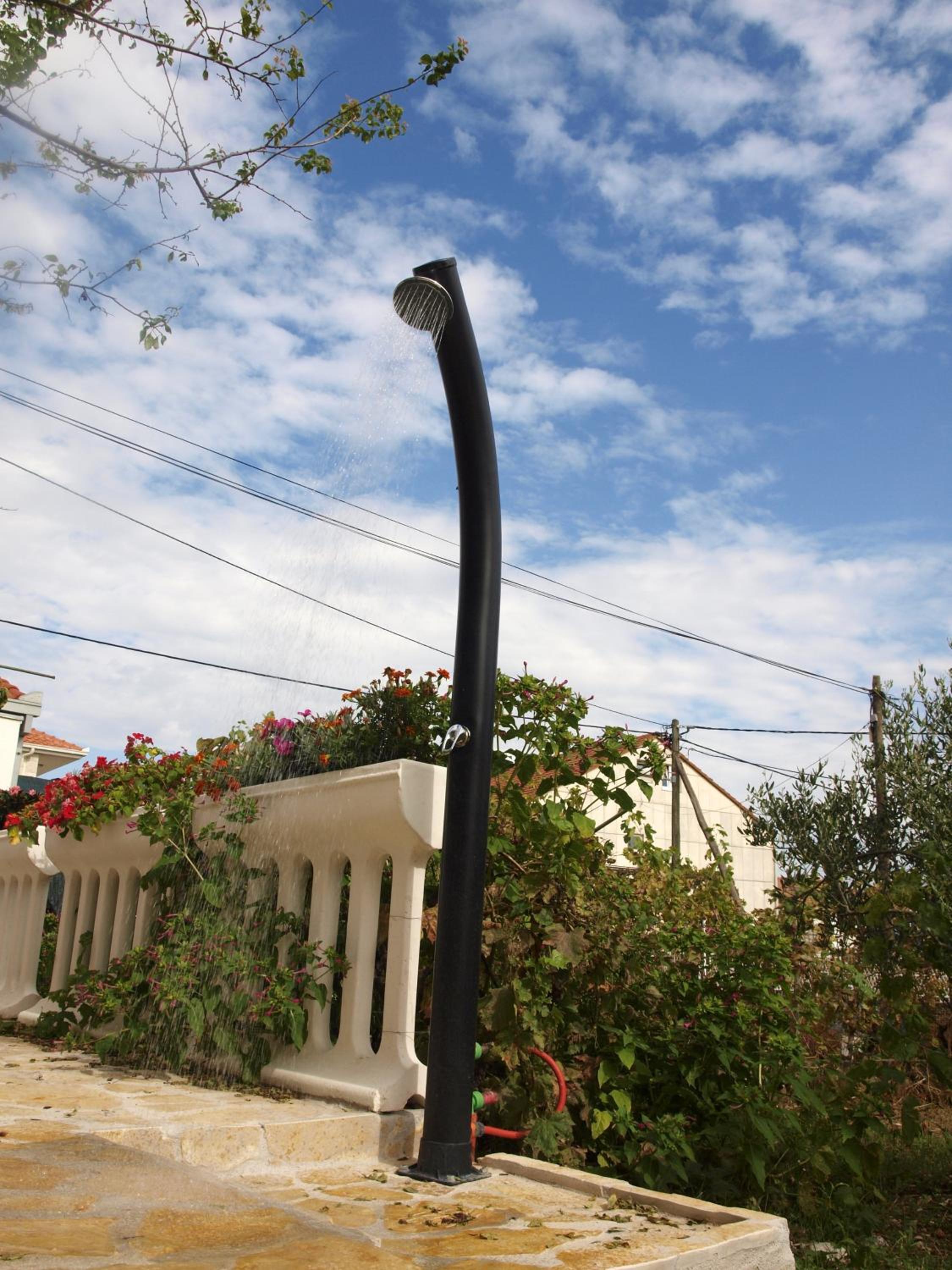 Charming Apartment in Slatine with Sea View – 45 m²