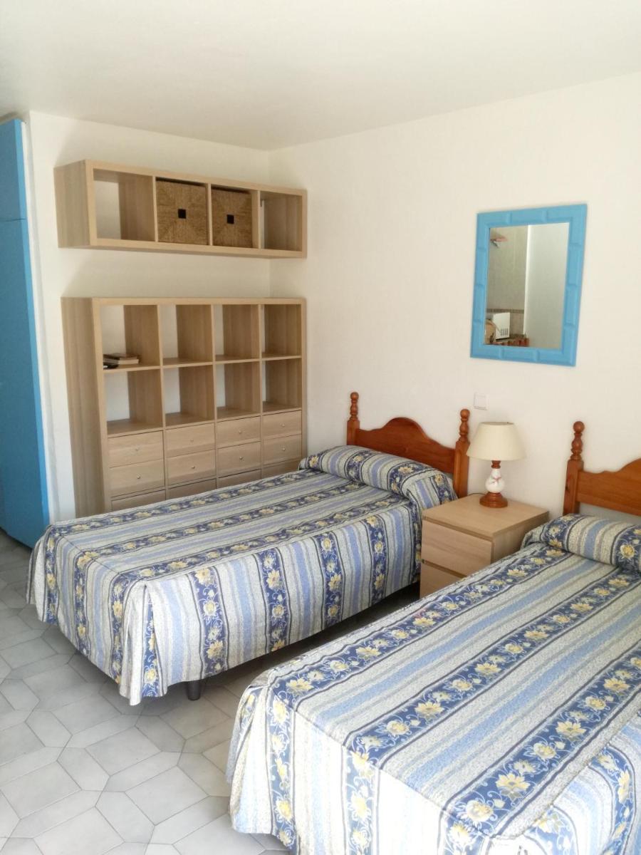 Studio at Benalmadena 500 m away from the beach with sea view shared pool and furnished balcony