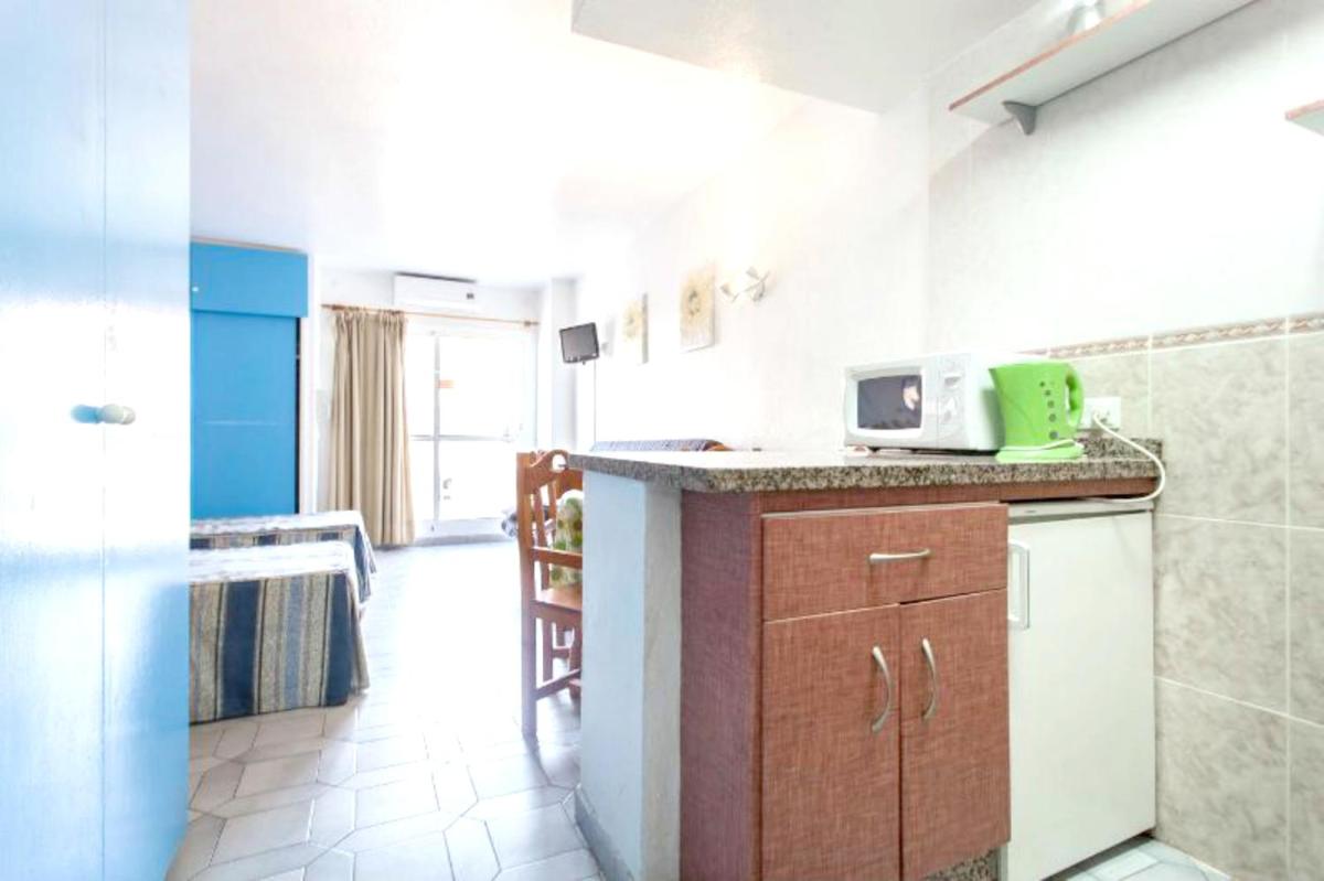 Studio at Benalmadena 500 m away from the beach with sea view shared pool and furnished balcony
