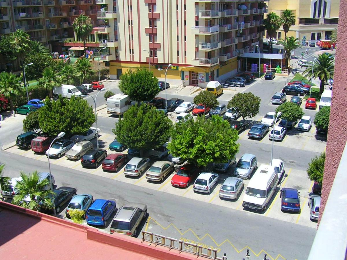 Studio at Benalmadena 500 m away from the beach with sea view shared pool and furnished balcony