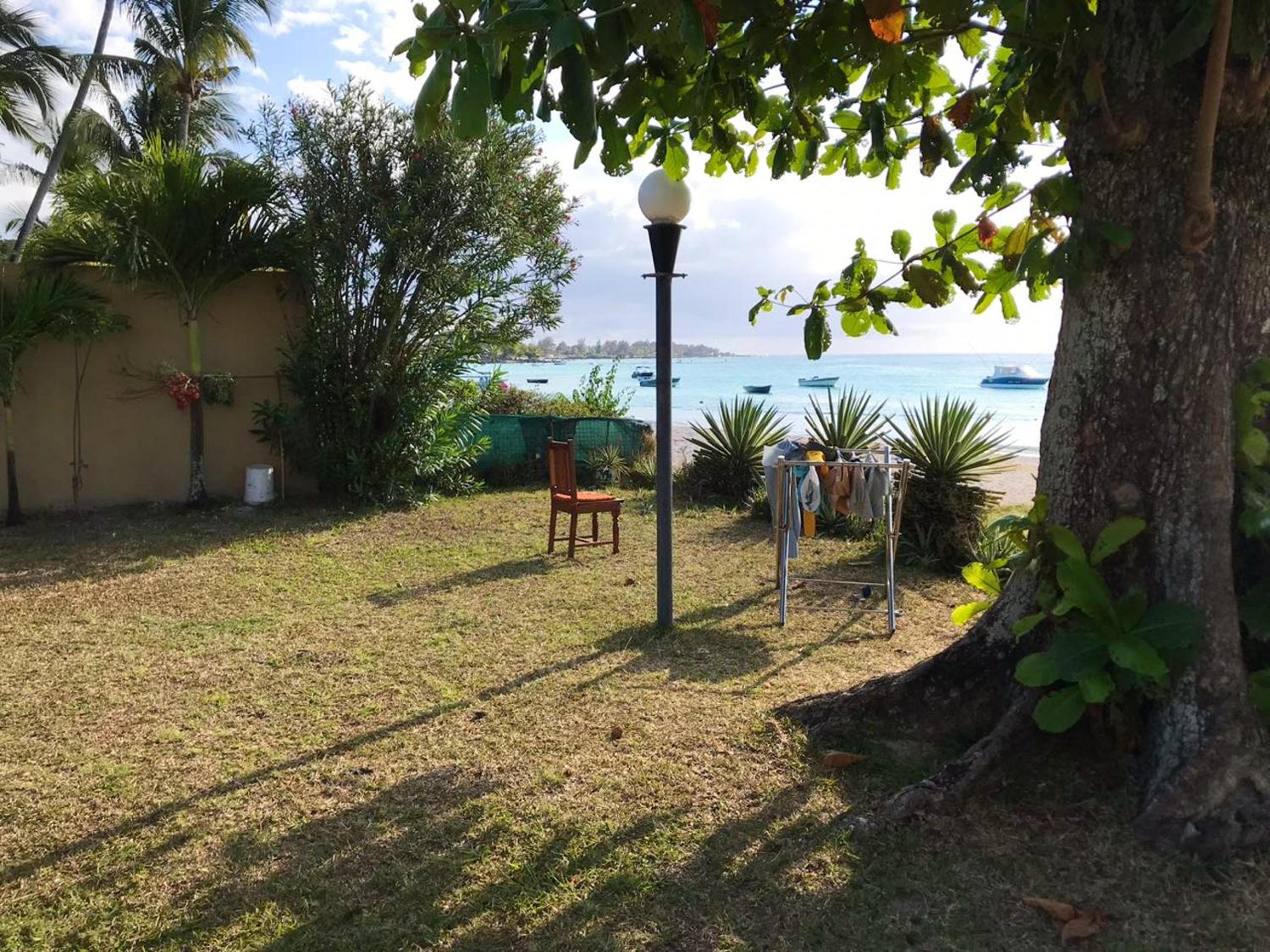 Charming house in Trou aux Biches with direct beach access