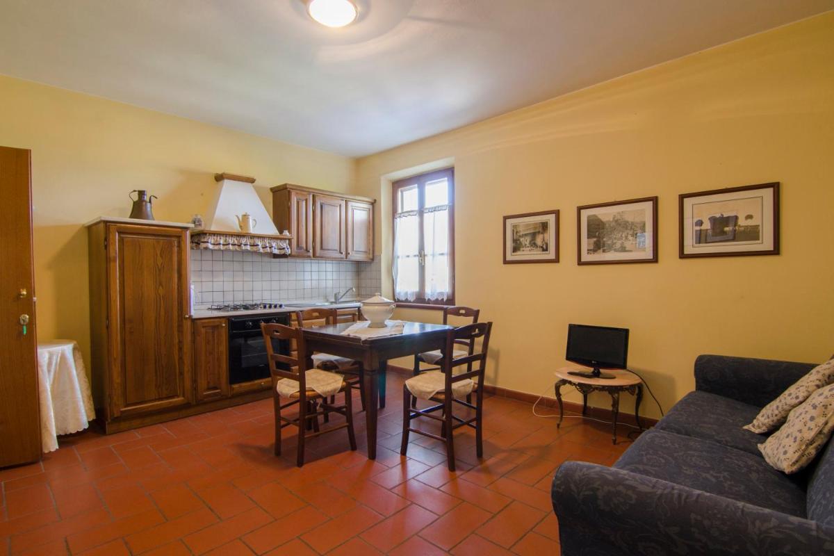 12 bedrooms mansion with city view private pool and enclosed garden at Cortona