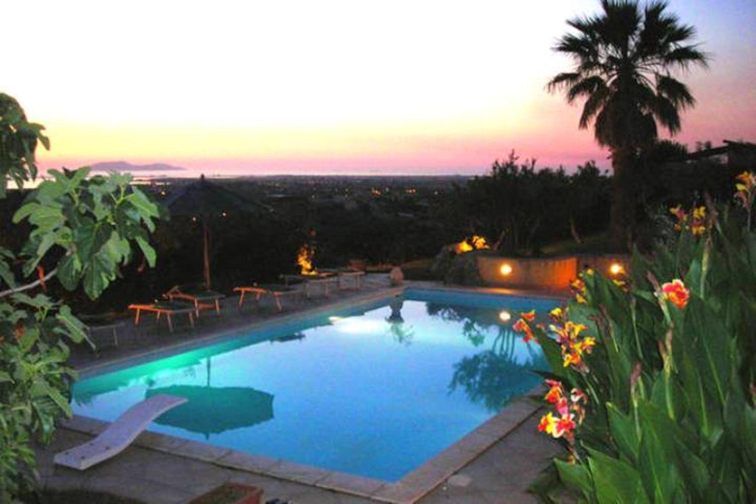 Bright Apartment Marsala + Pool photo 4