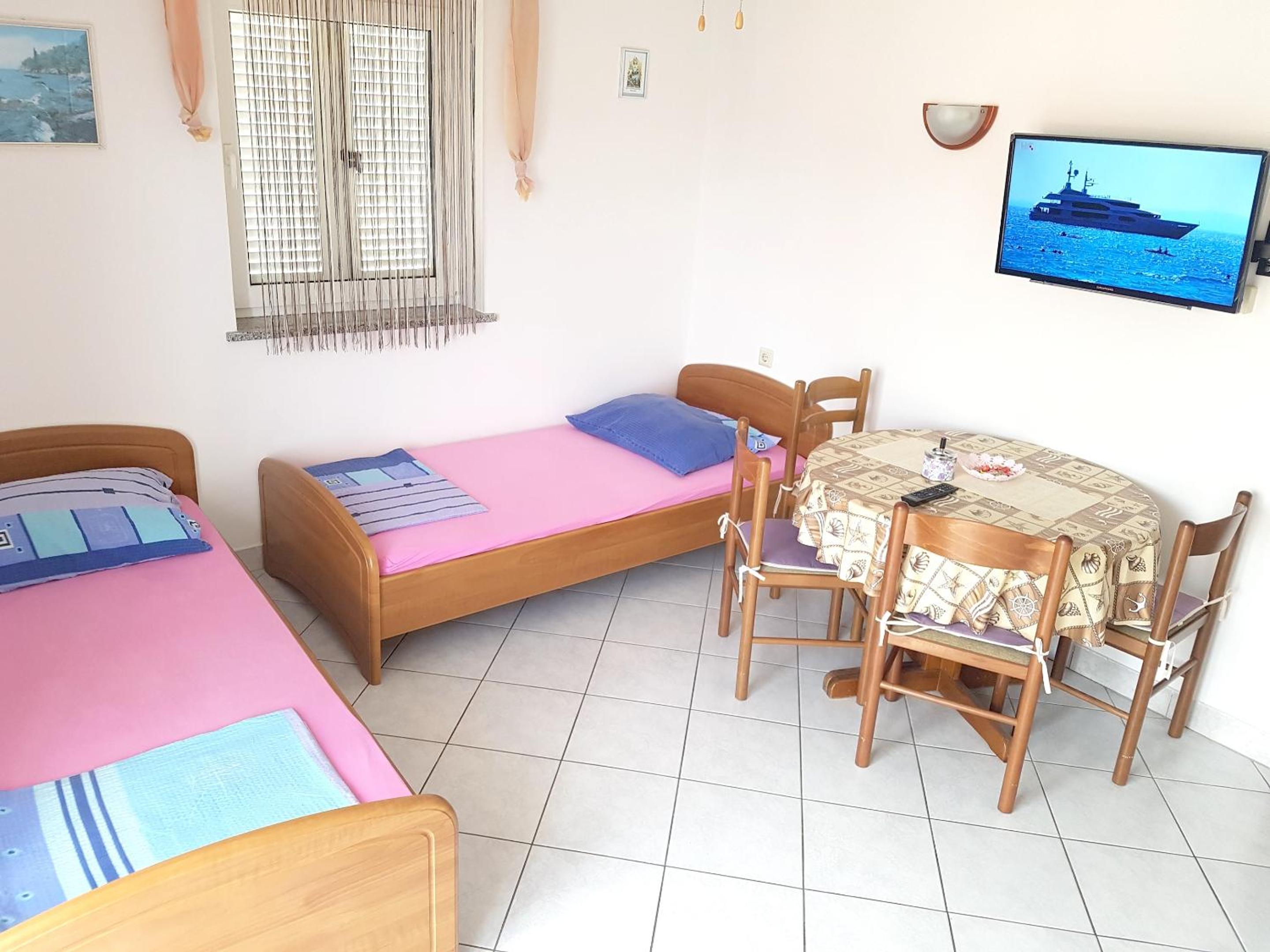 Cosy apartment in Pag / 26 m² / Sea view