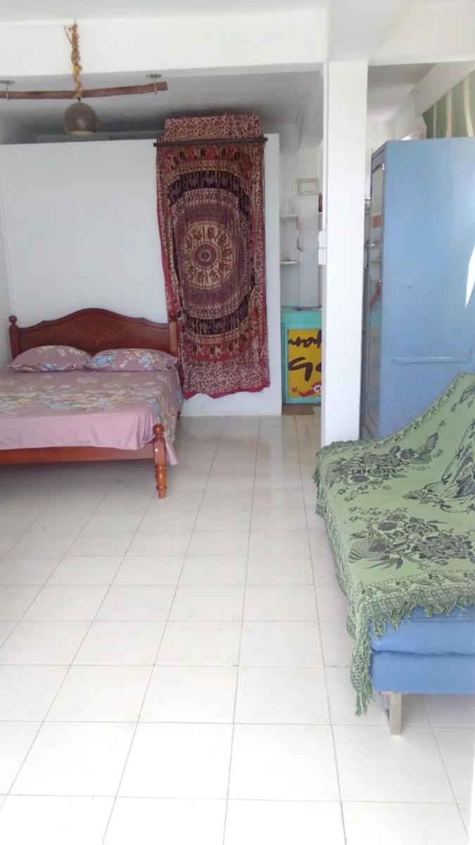 One bedroom appartement at Grand Baie 200 m away from the beach with sea view and furnished balcony view 4