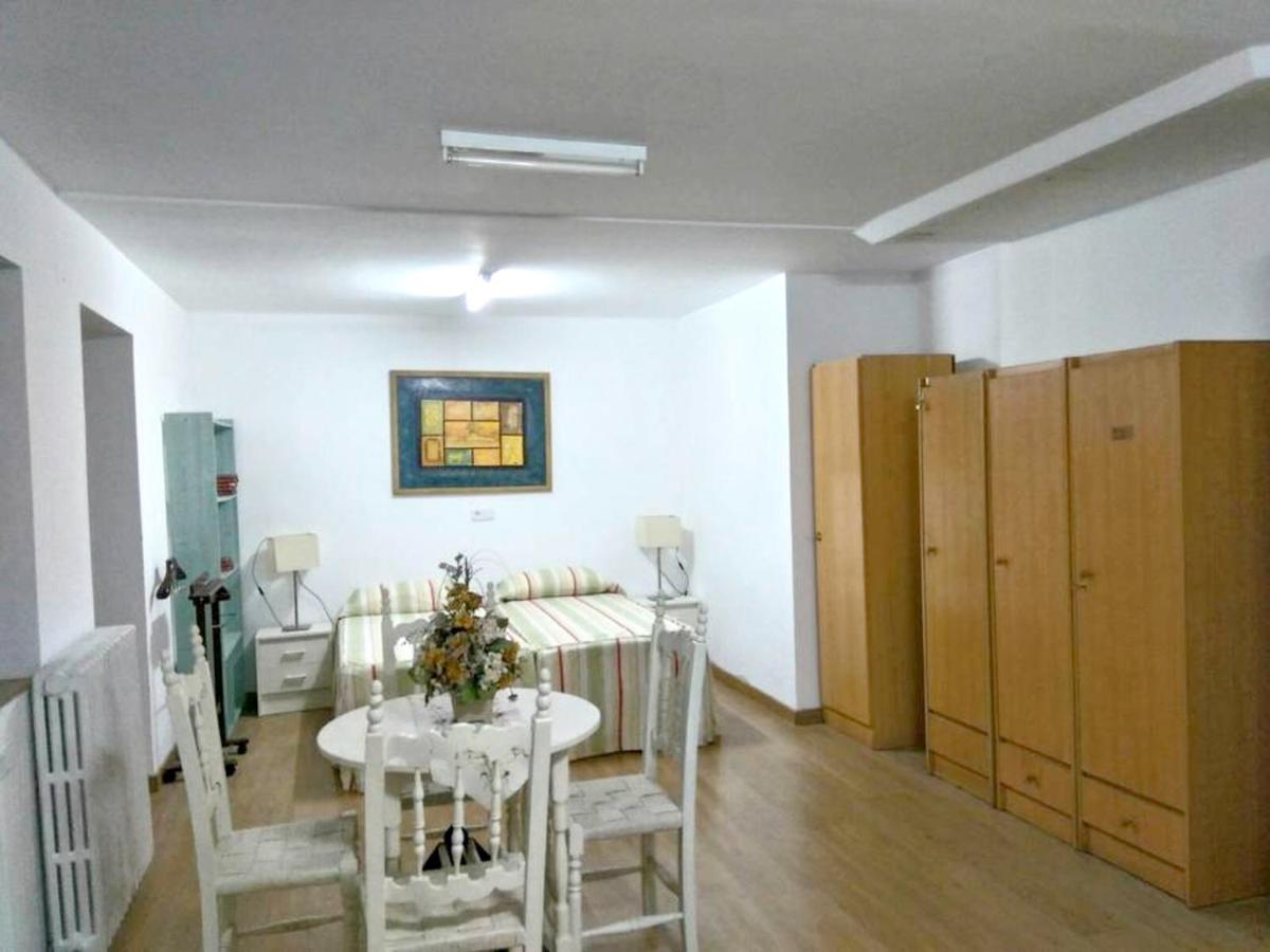 4 bedrooms house with city view and terrace at Burgos photo 3