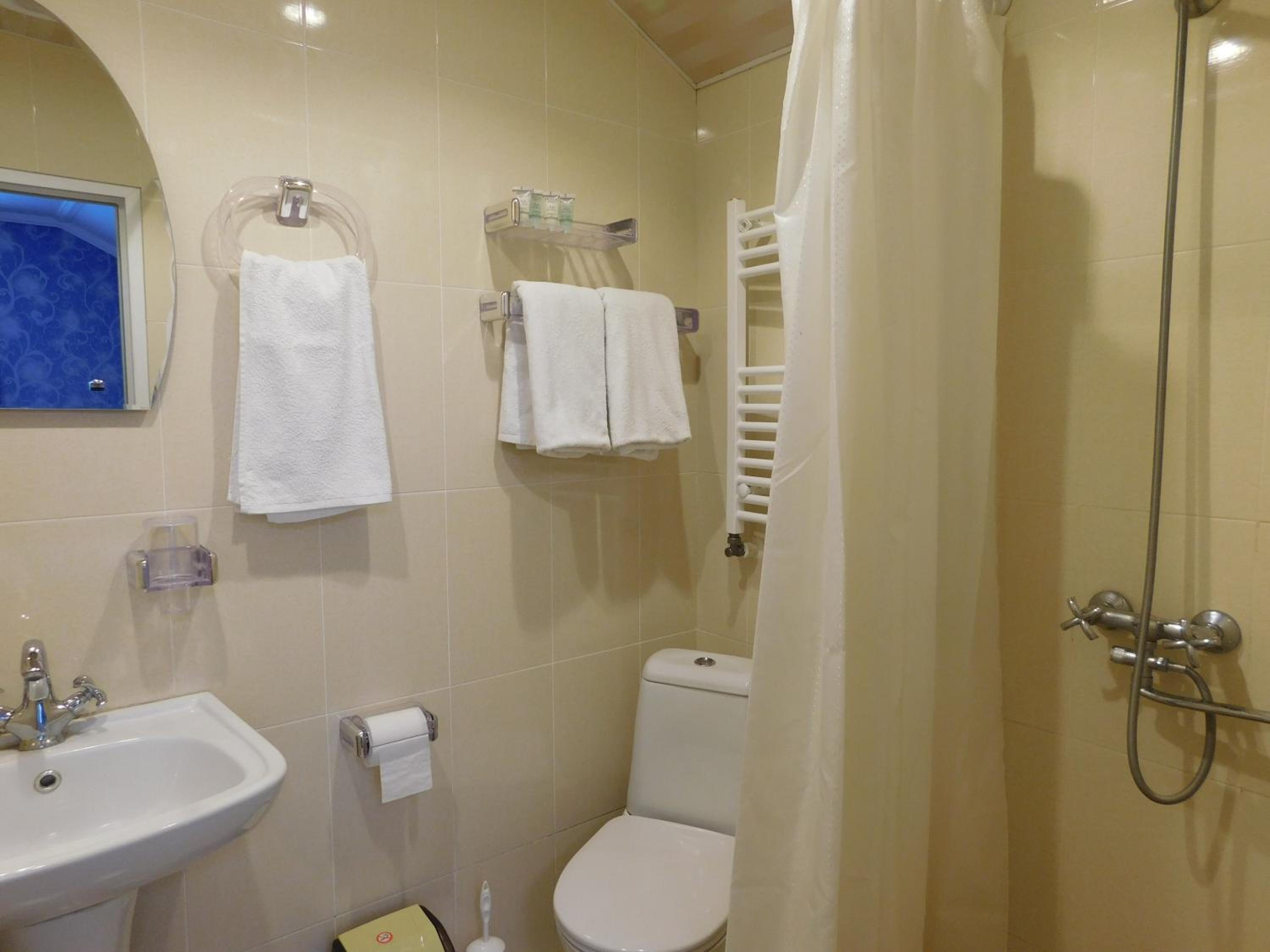 Photo 9