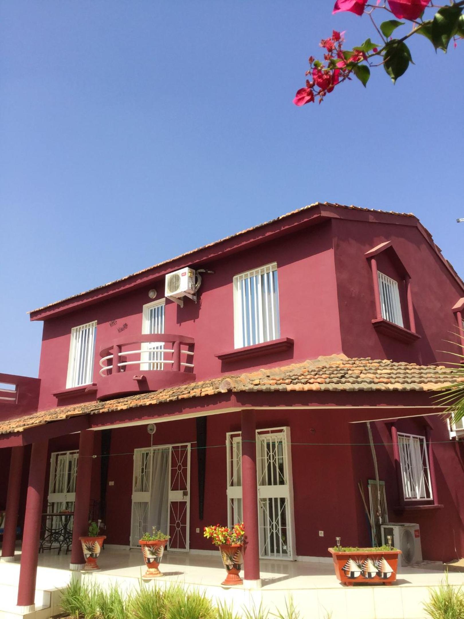 Bright apartment with sea view and garden in Ouoran, 100 m² view 3