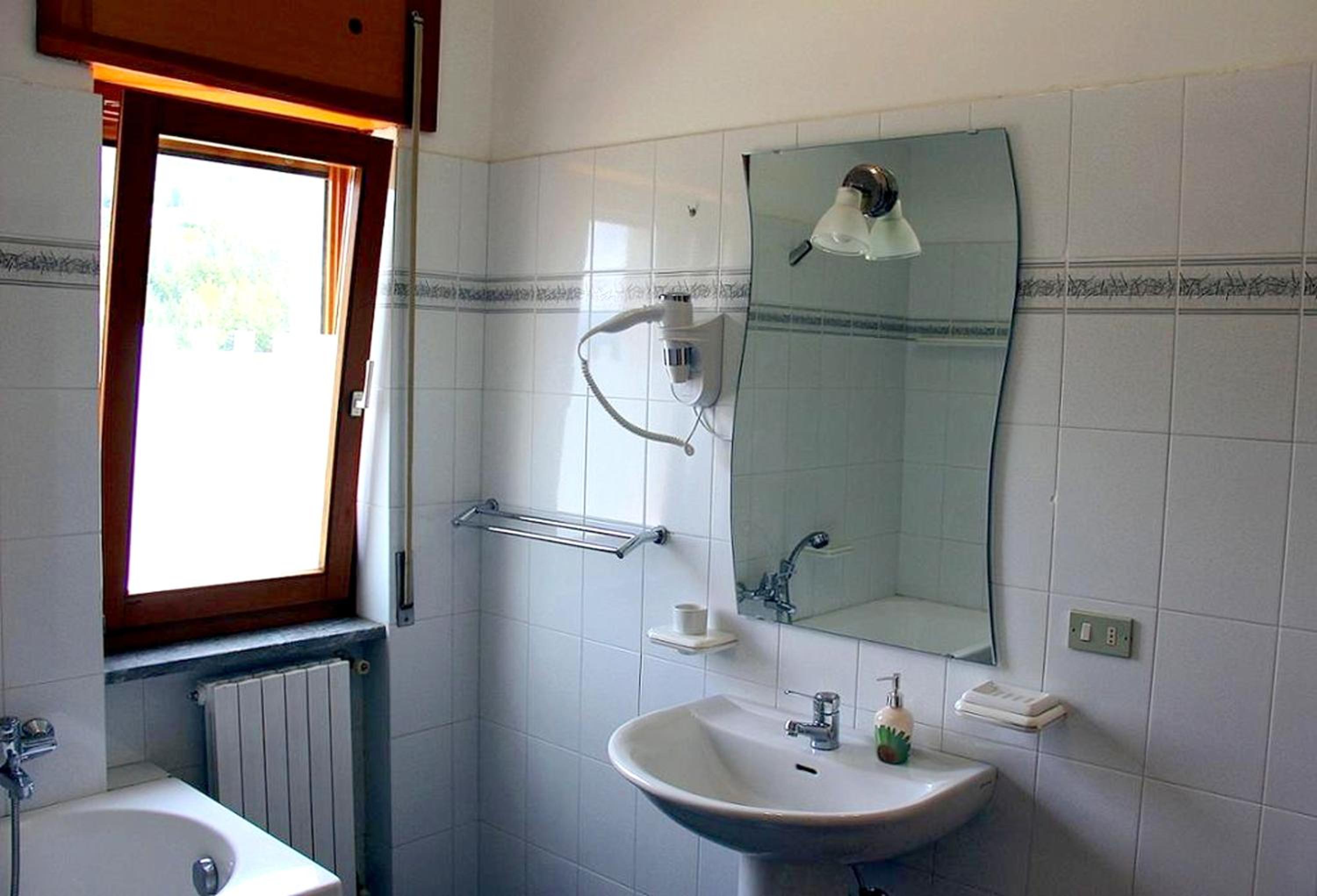 Cosy apartment in Calvello, 45 sqm with included parking view 4