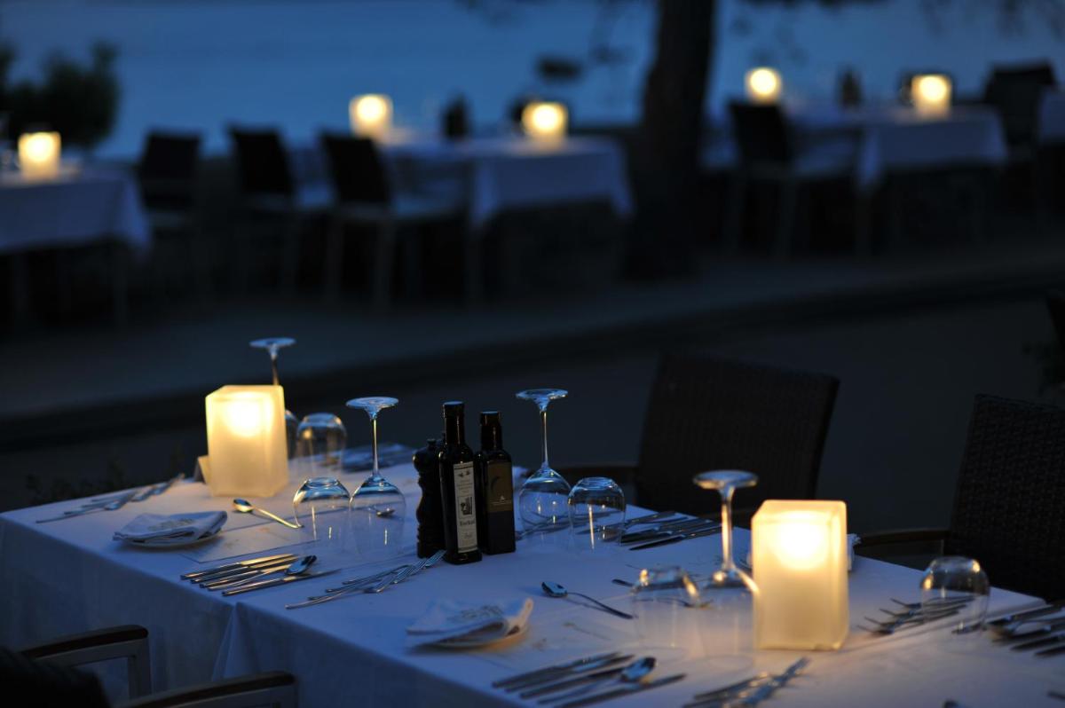 Hotel Lesic Dimitri Palace - Image 1