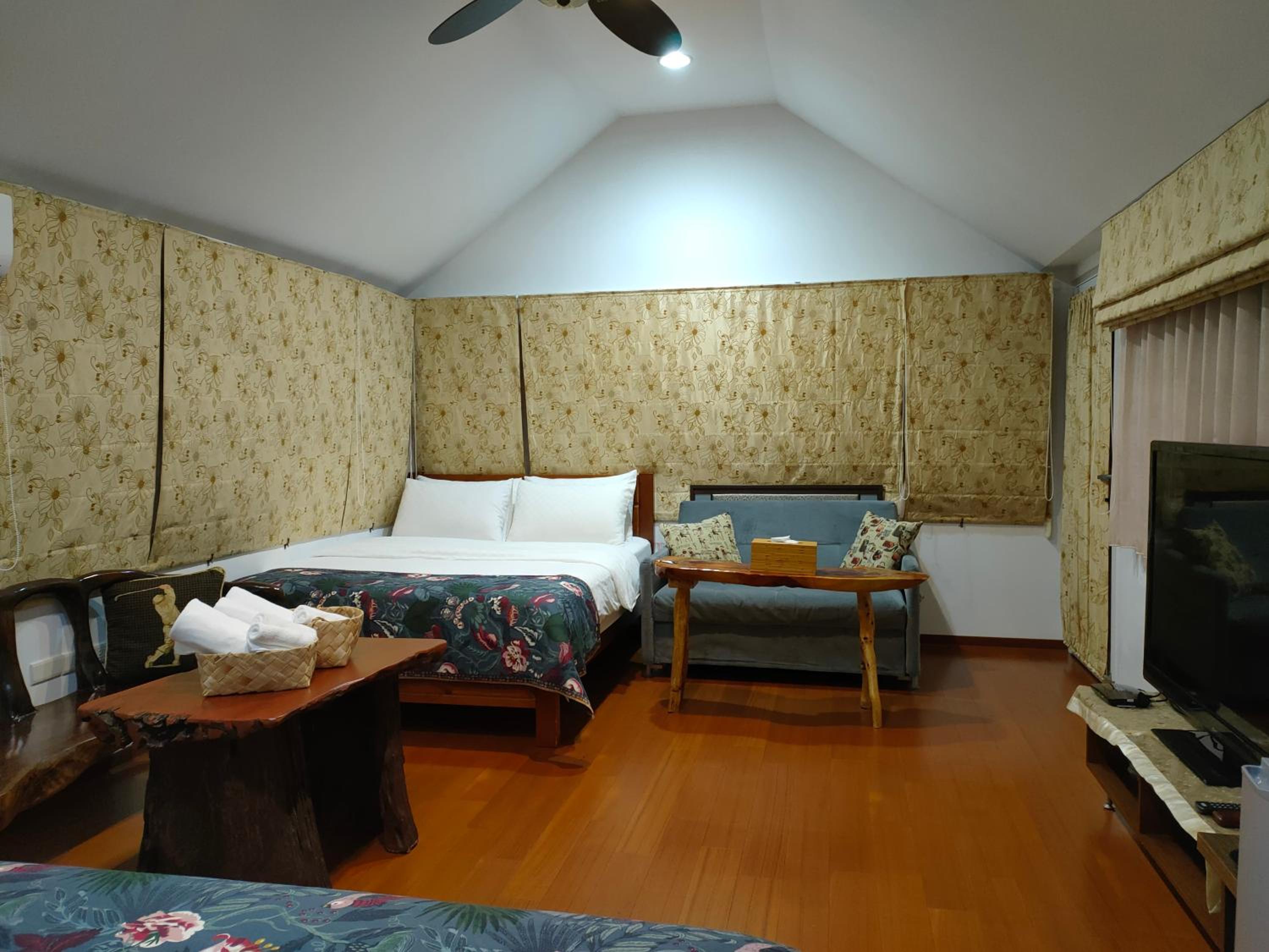 Jilufugan B&B