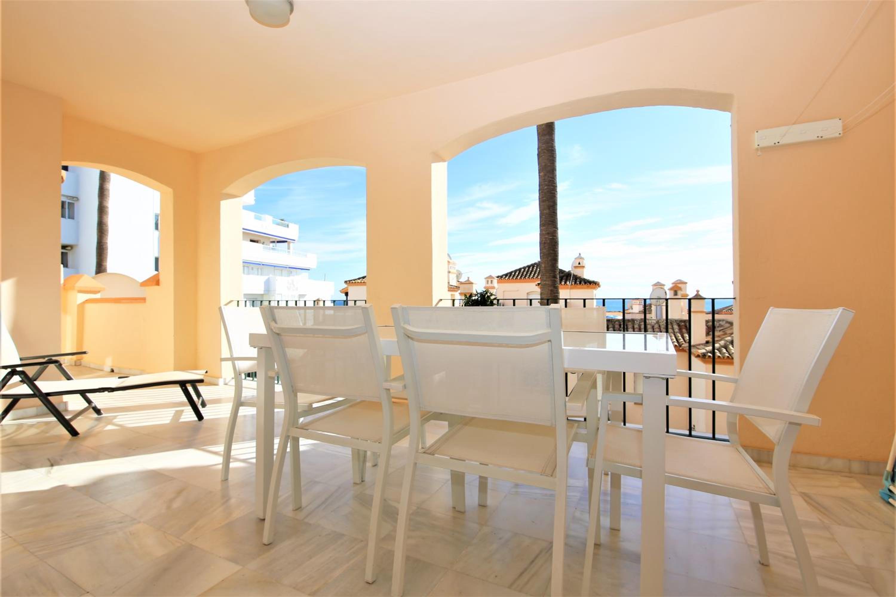 Apartment ANA view 3
