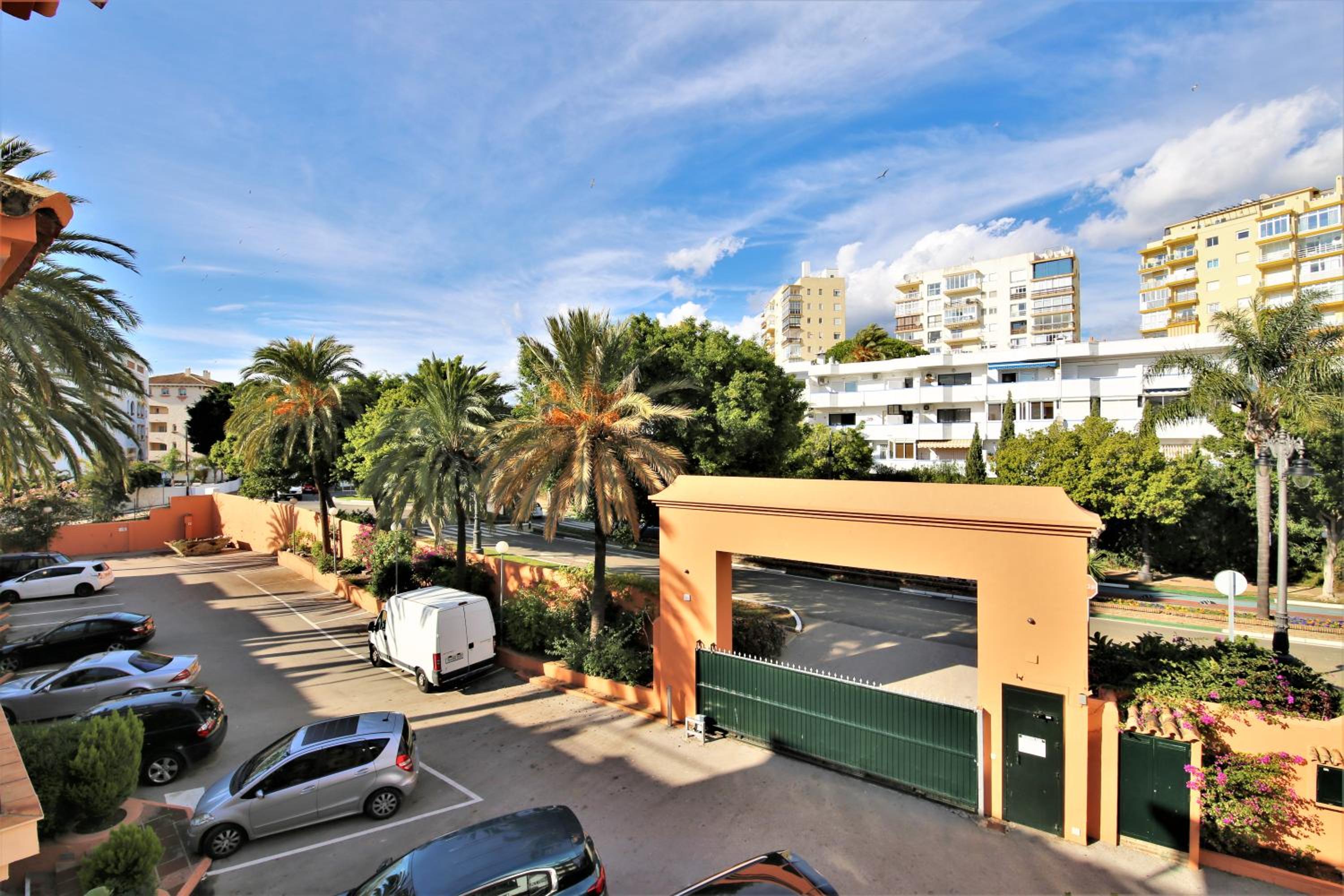 Apartment ANA view 4