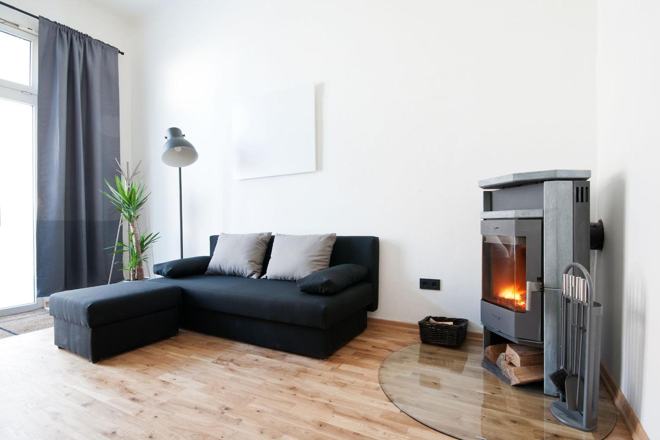 Zentrales & modernes City-Apartment - FREE PARKING & BIKES view 2