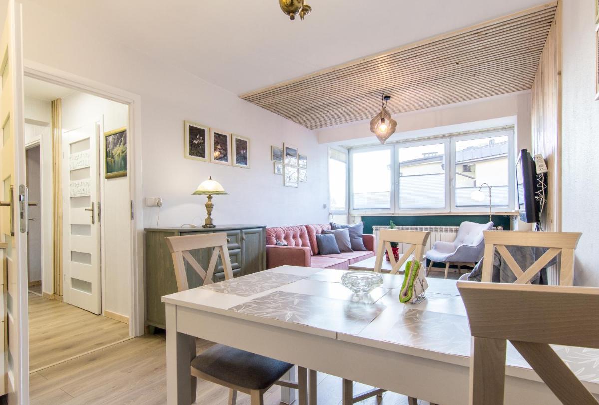 Apartament Mira Centrum Zakopane view 2