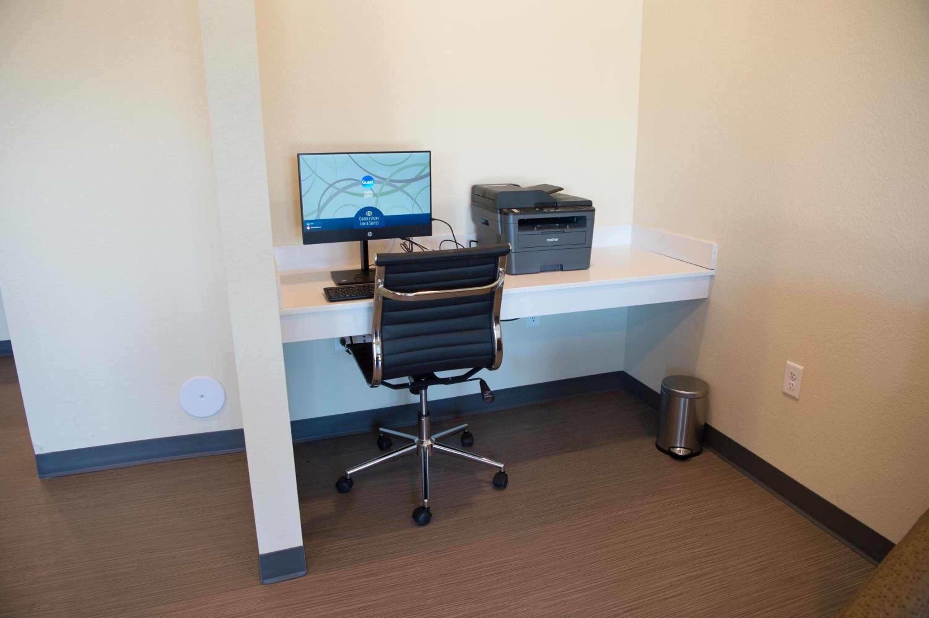 Cobblestone Inn & Suites - Forest City, 写真 17