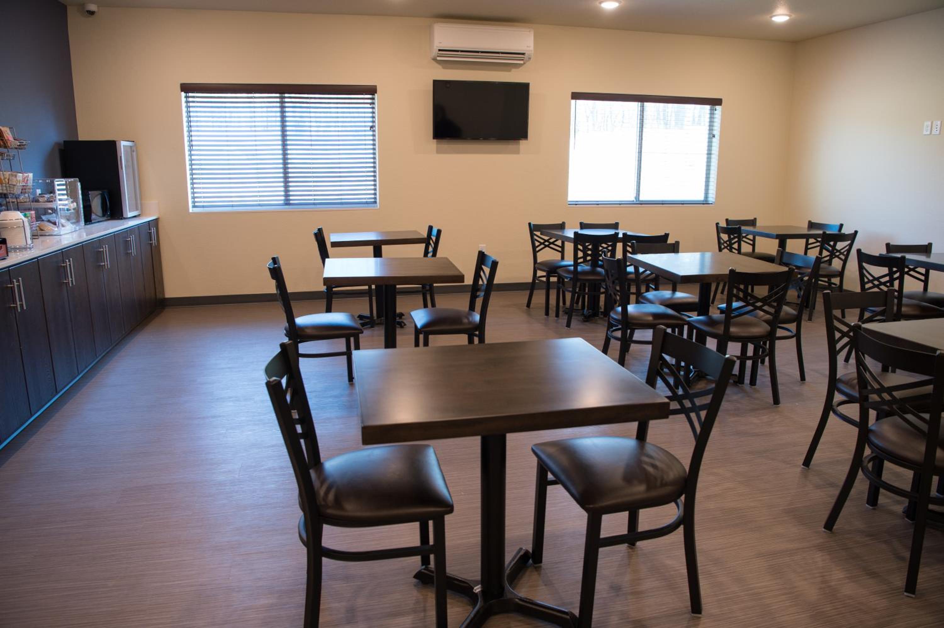 Cobblestone Inn & Suites - Forest City, 写真 61