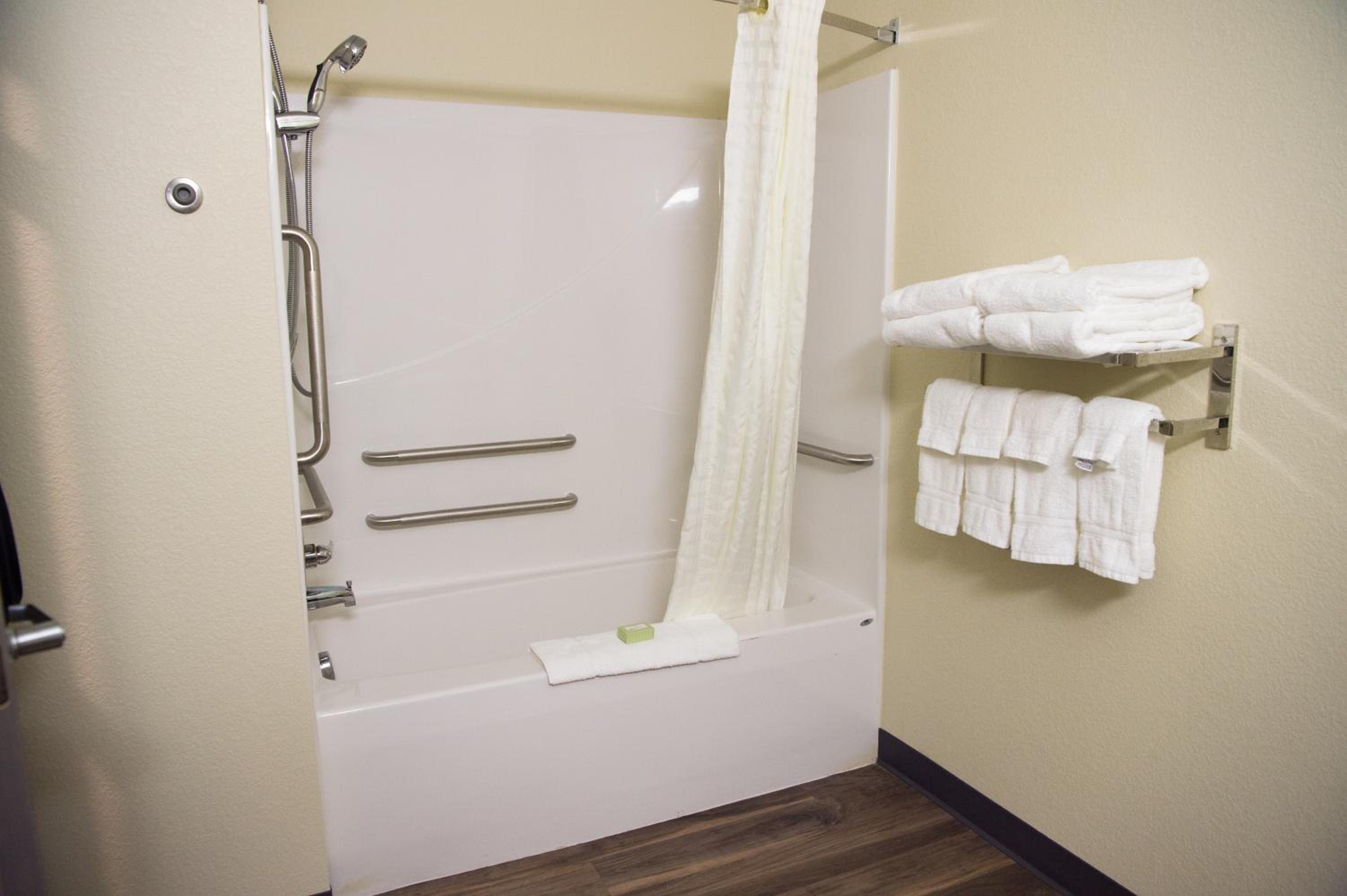 Cobblestone Inn & Suites - Forest City, 写真 56